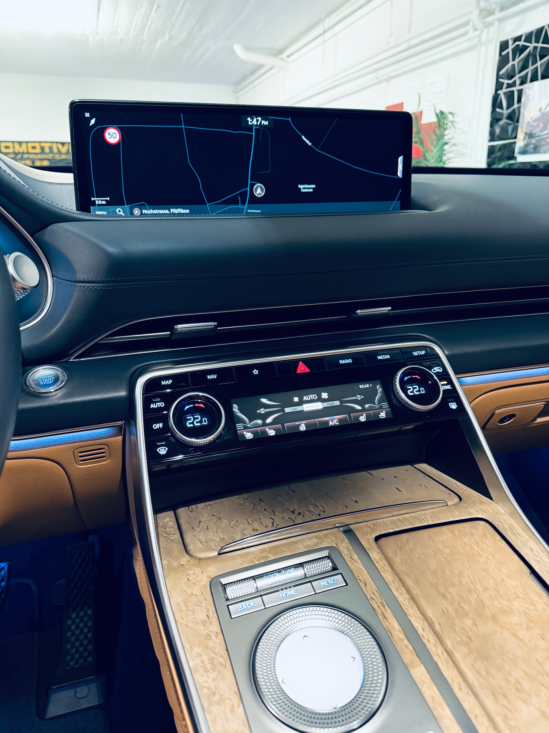 GENESIS GV80 3.0 CRDI Luxus 7 Seater AT8 AWD-image-13