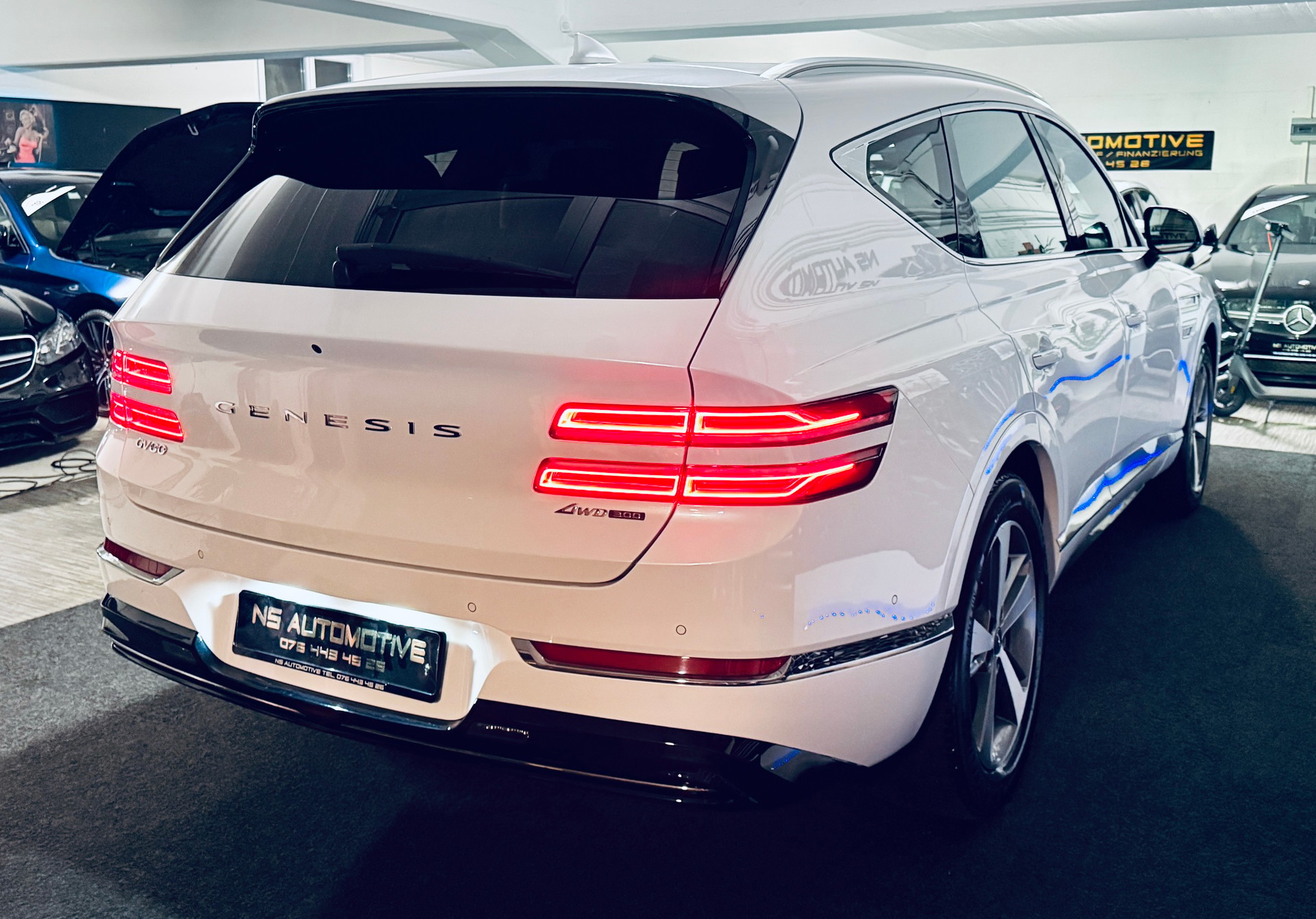 GENESIS GV80 3.0 CRDI Luxus 7 Seater AT8 AWD-showroom-element-3
