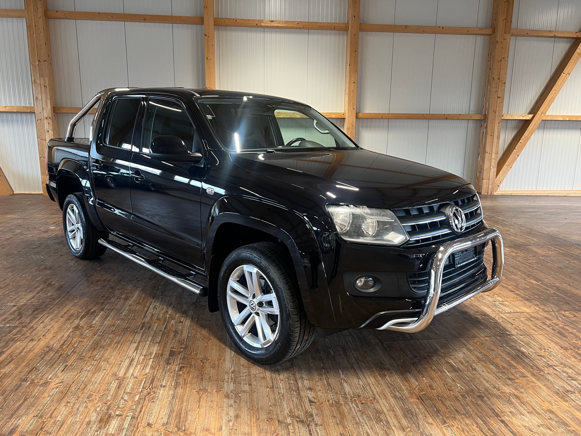 VW Amarok 2.0 BiTDI Trendline Gölä 4Motion permanent-image-2