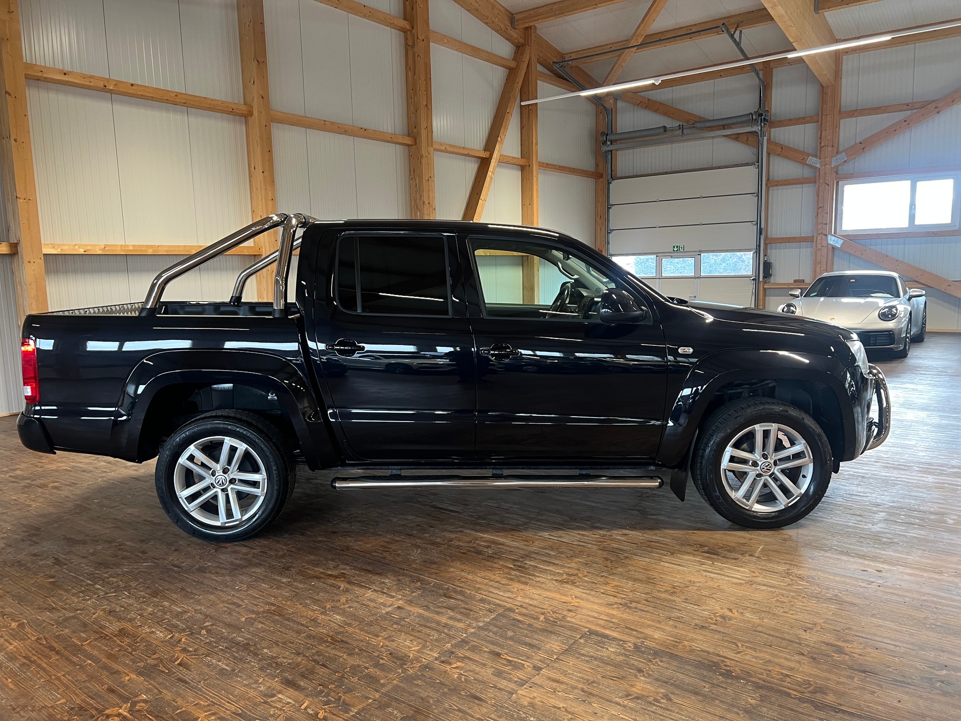 VW Amarok 2.0 BiTDI Trendline Gölä 4Motion permanent-image-3