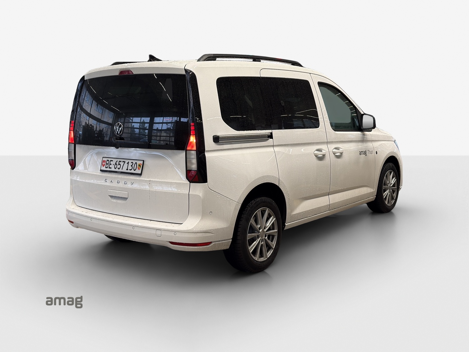VW Caddy 2.0 TDI Liberty DSG-image-4