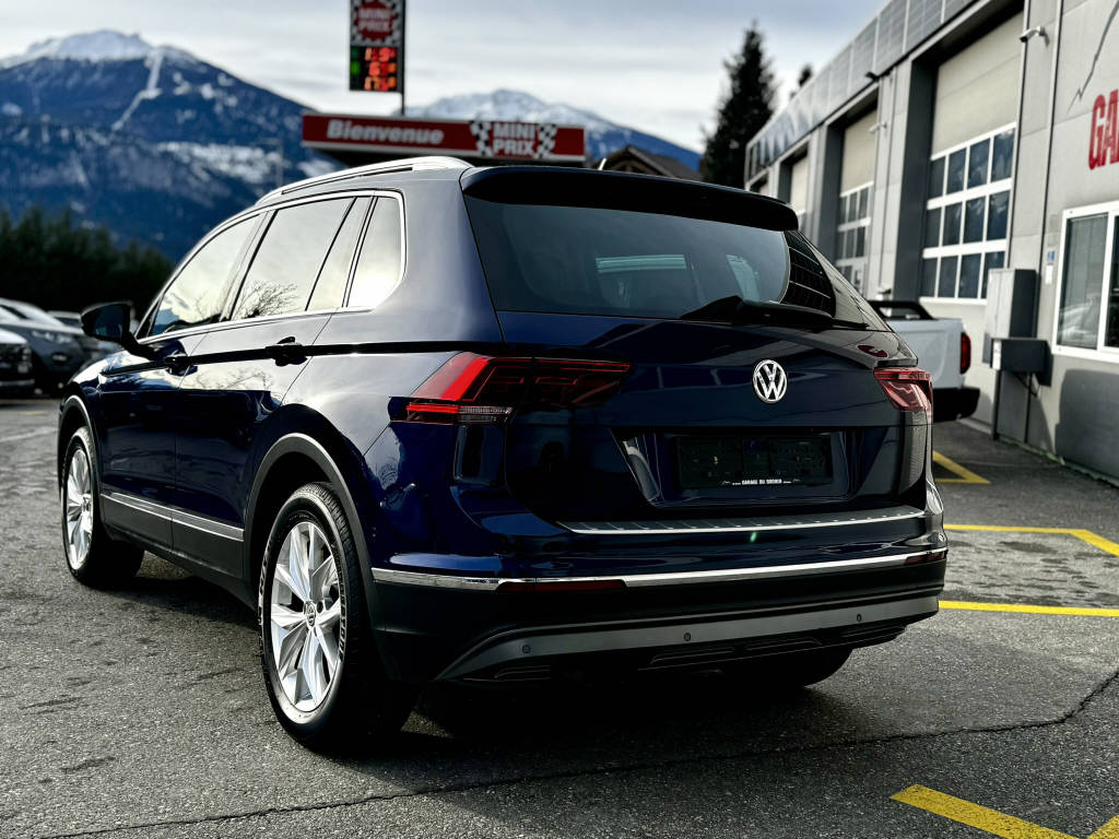 VW Tiguan 2.0 TSI BlueMT Highline DSG-showroom-element-2