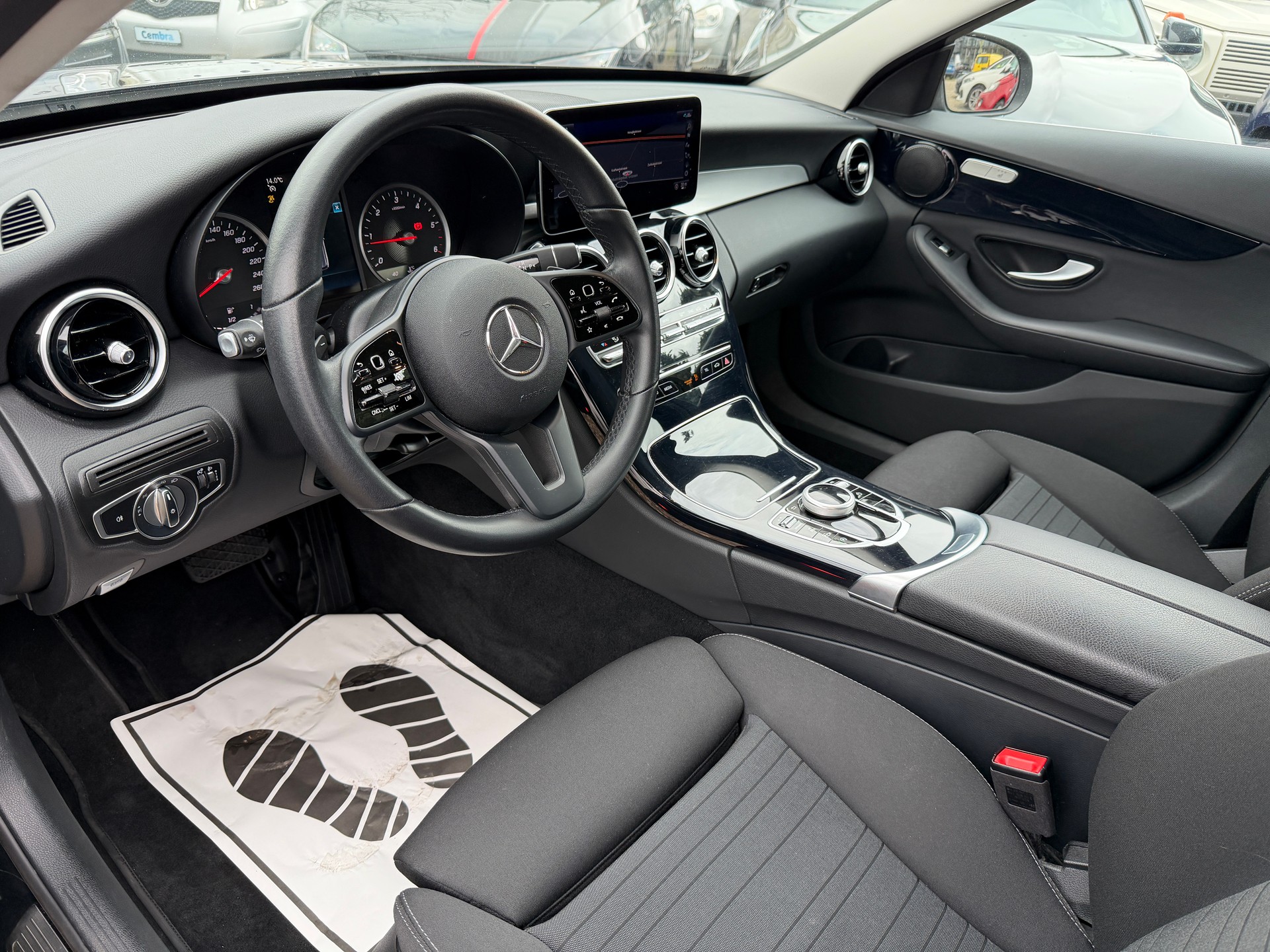 MERCEDES-BENZ C 220 d Swiss Star 4M 9G-Tronic-image-11