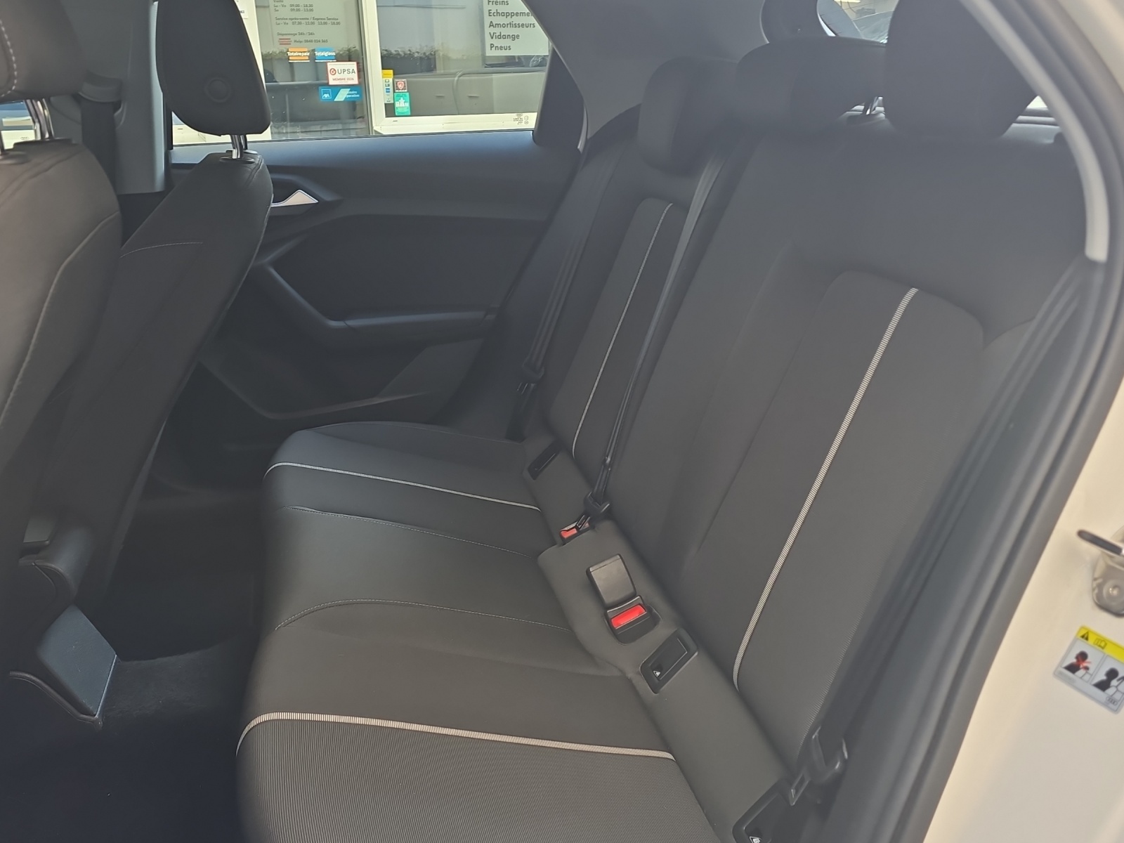AUDI A1 Sportback 30 TFSI Attraction S-tronic-image-5