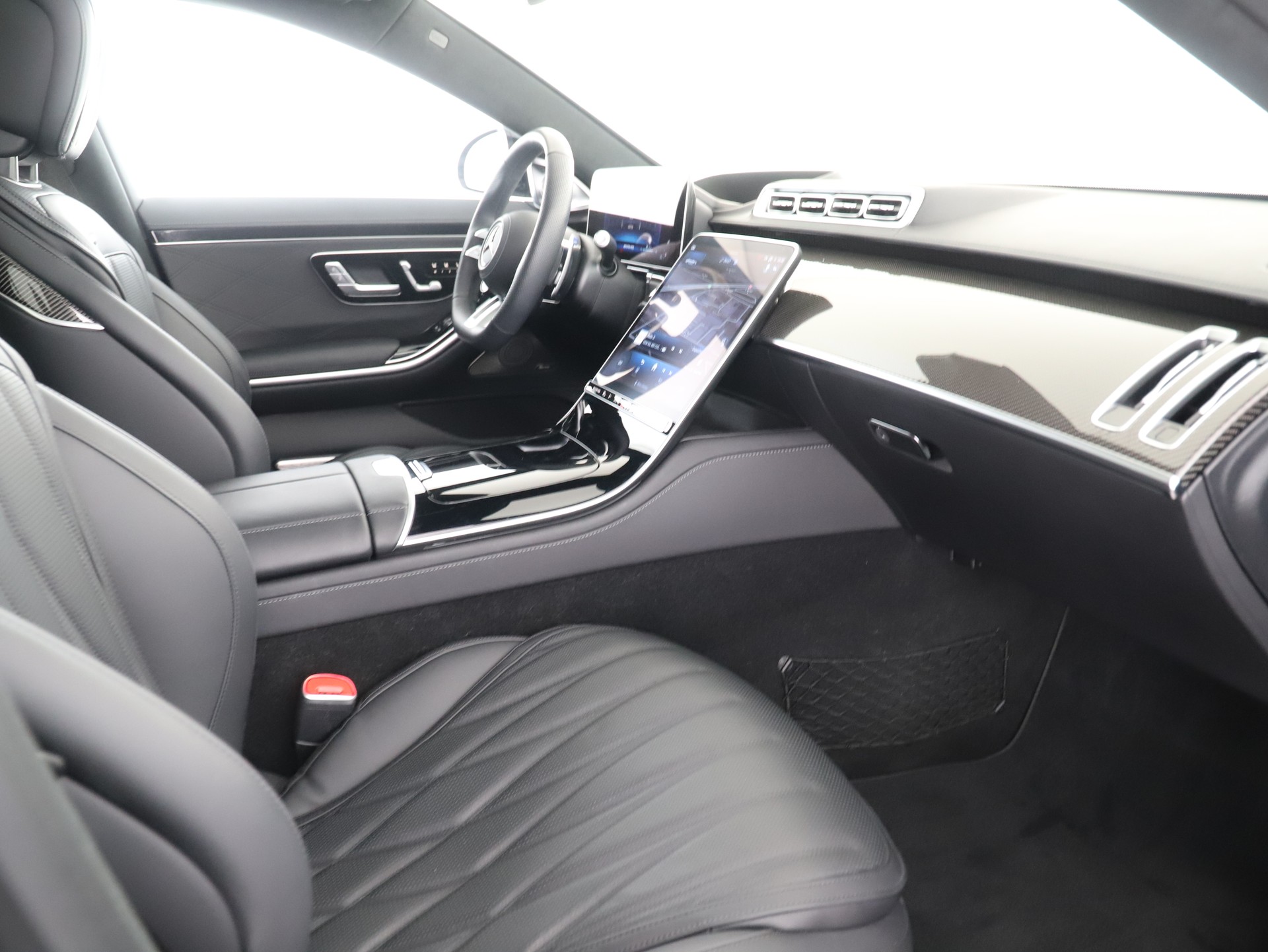 MERCEDES-BENZ S 63 AMG E Perf. Business-image-10