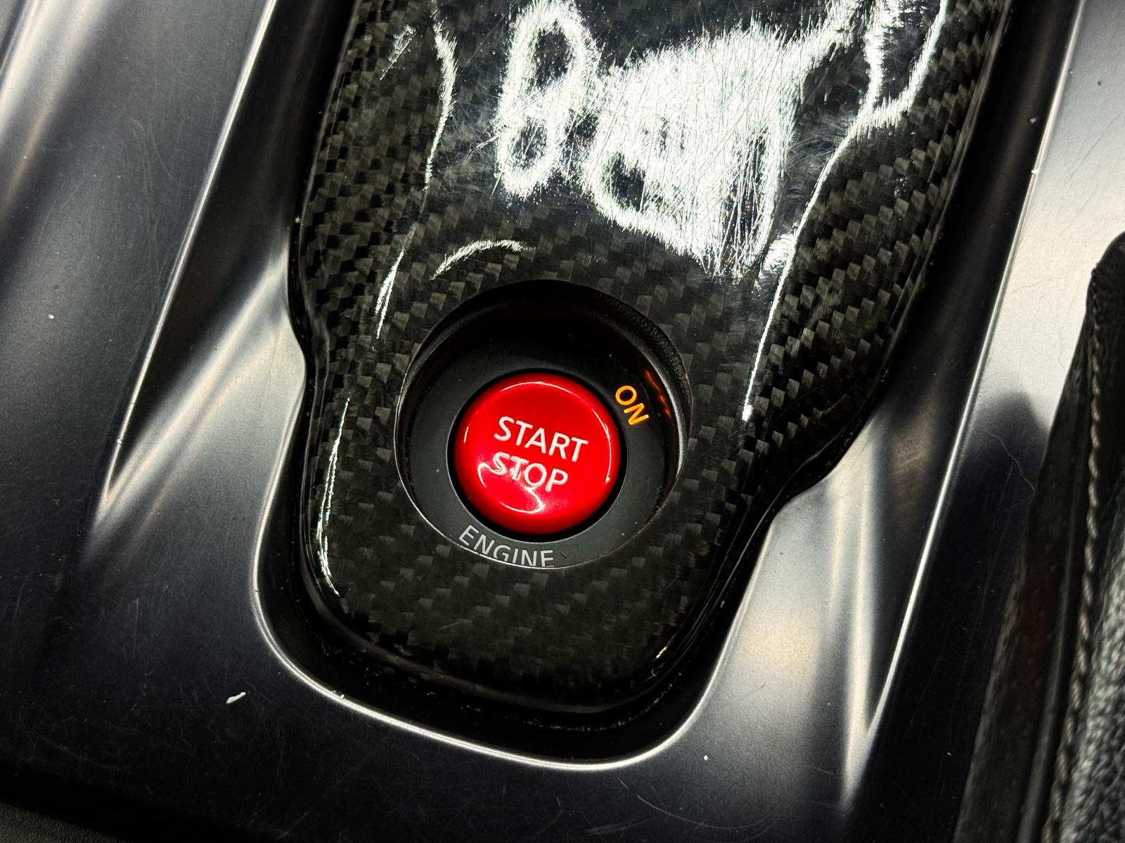 NISSAN GT-R 3.8 V6 Biturbo Black Edition-image-21