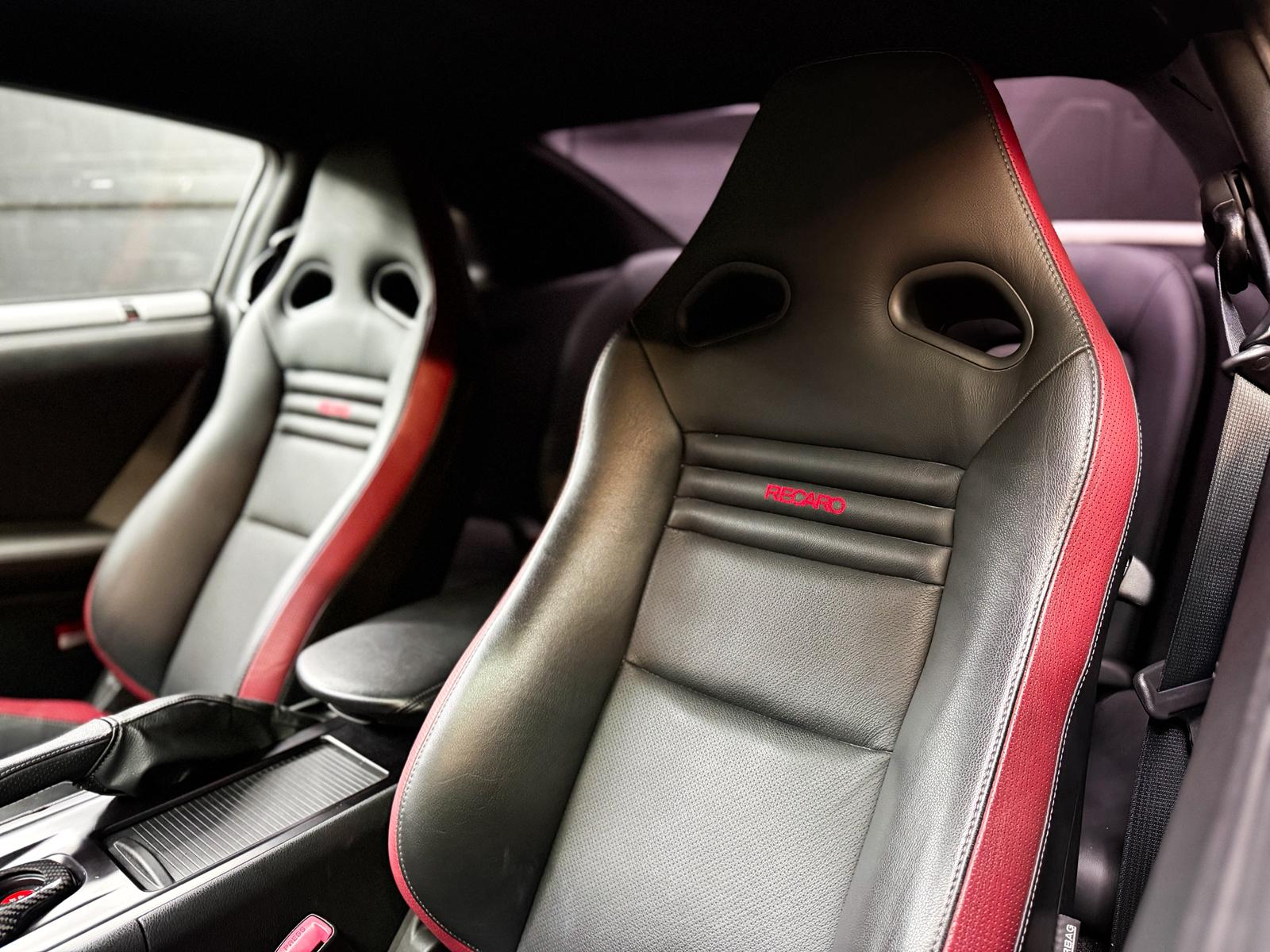 NISSAN GT-R 3.8 V6 Biturbo Black Edition-image-25