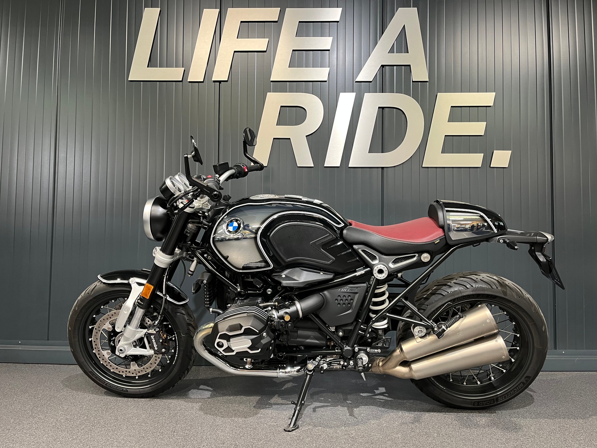 BMW R nineT 100 Years - nur 650km!-showroom-element-2