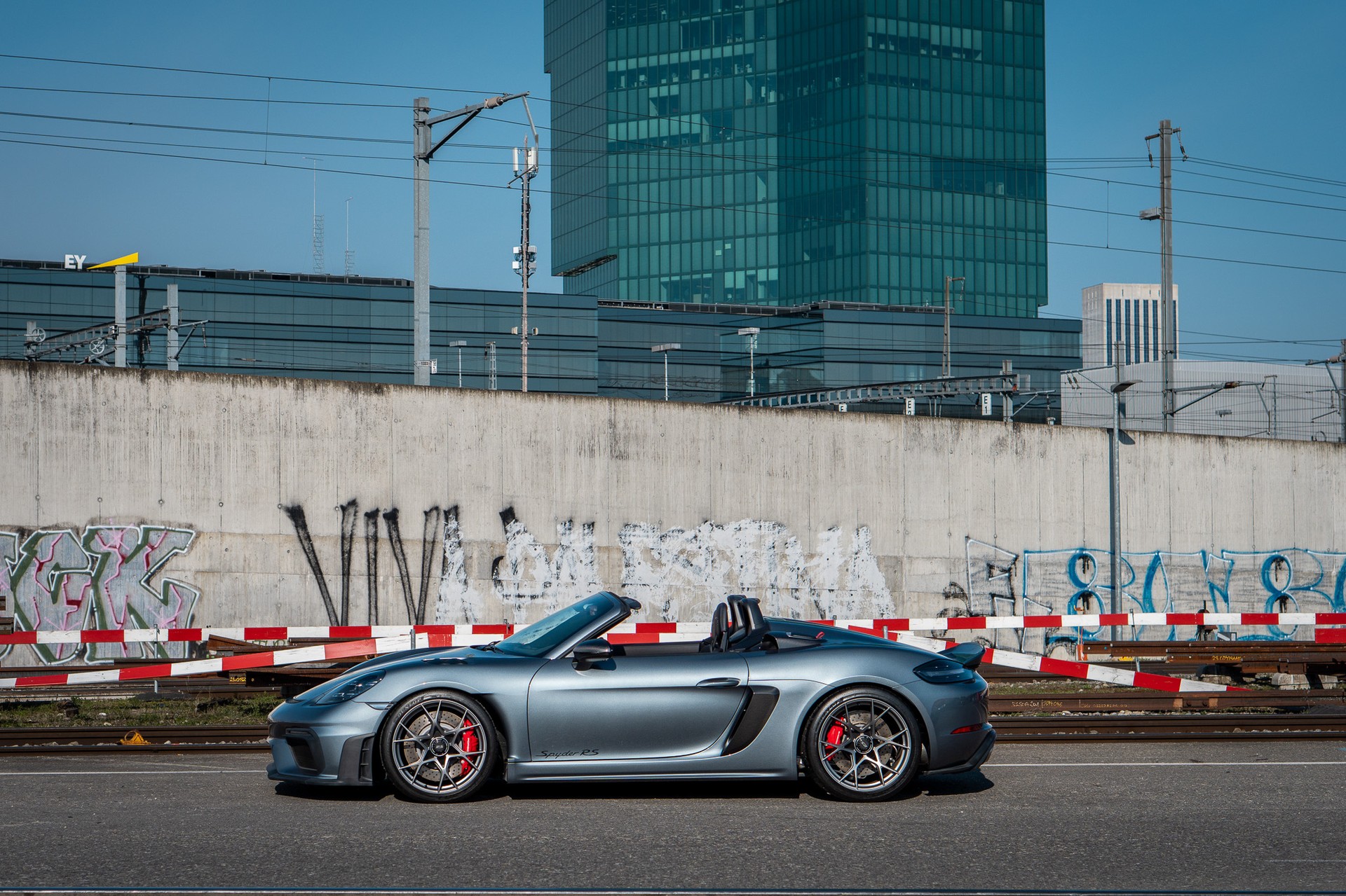 PORSCHE 718 Boxster Spyder RS PDK-image-1