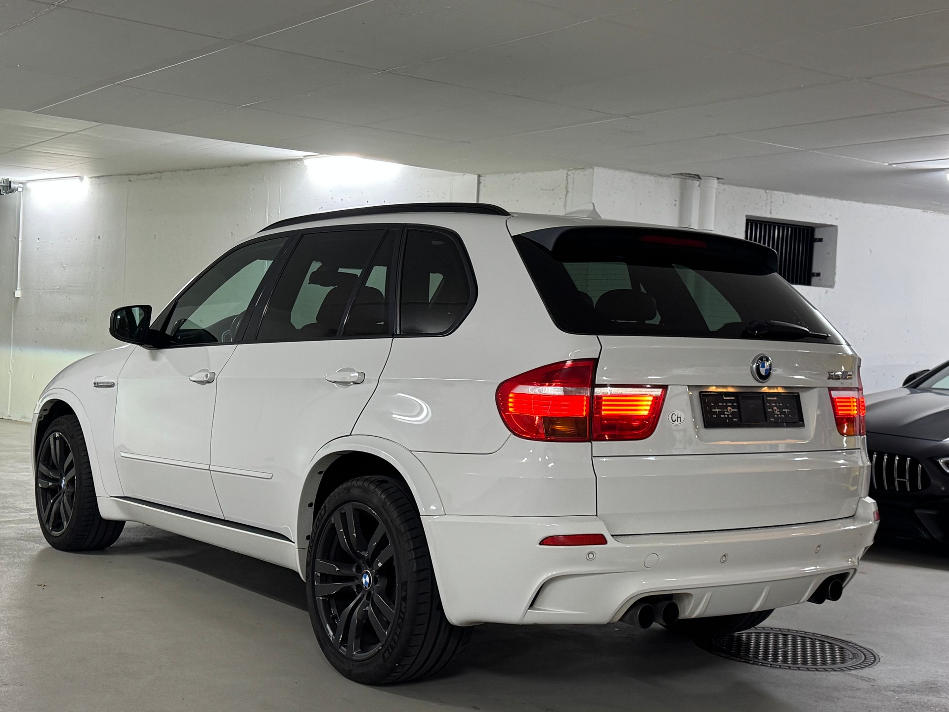 BMW X5 xDrive M Steptronic CH-Fahrzeug-image-4