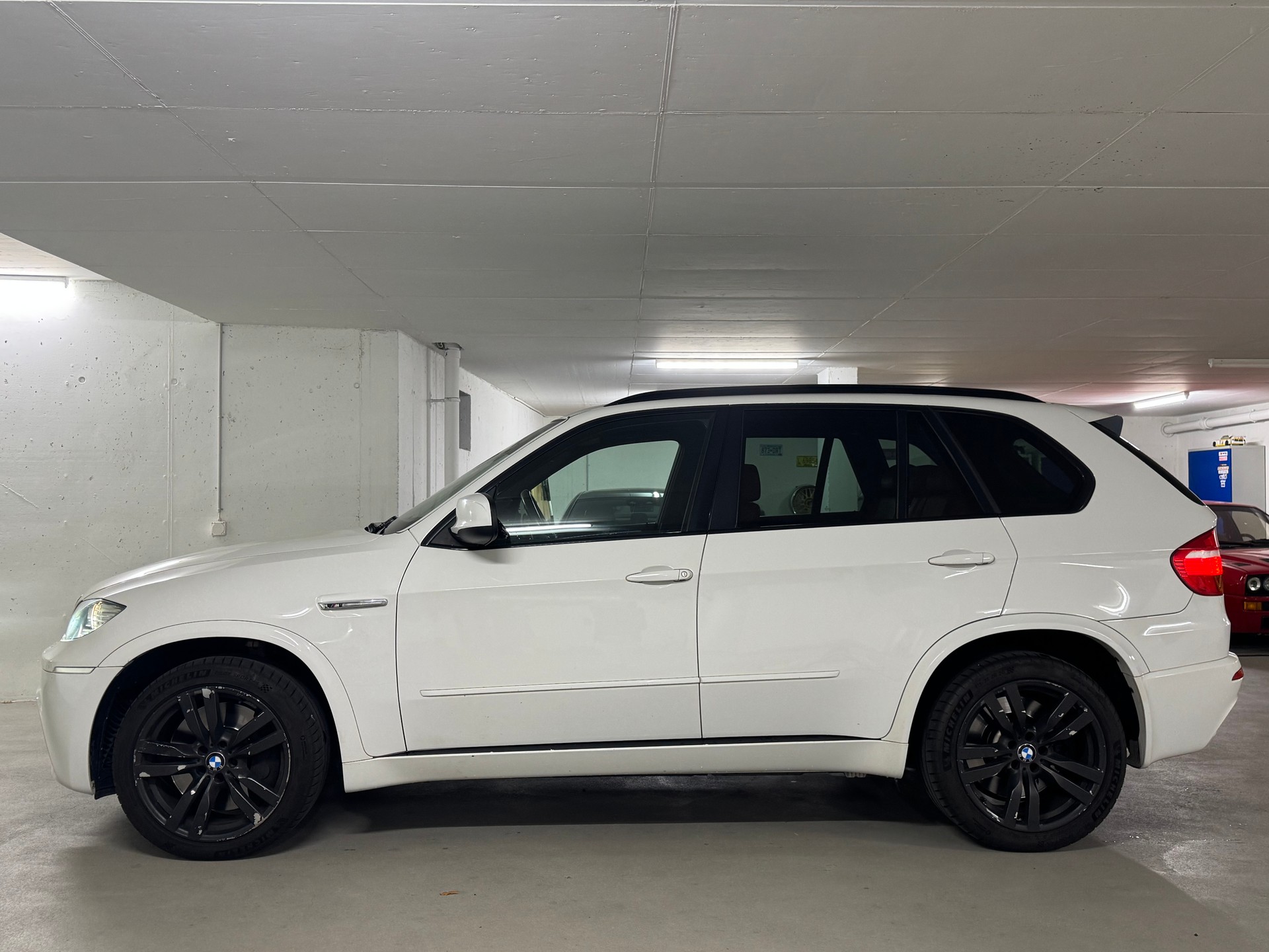 BMW X5 xDrive M Steptronic CH-Fahrzeug-image-3