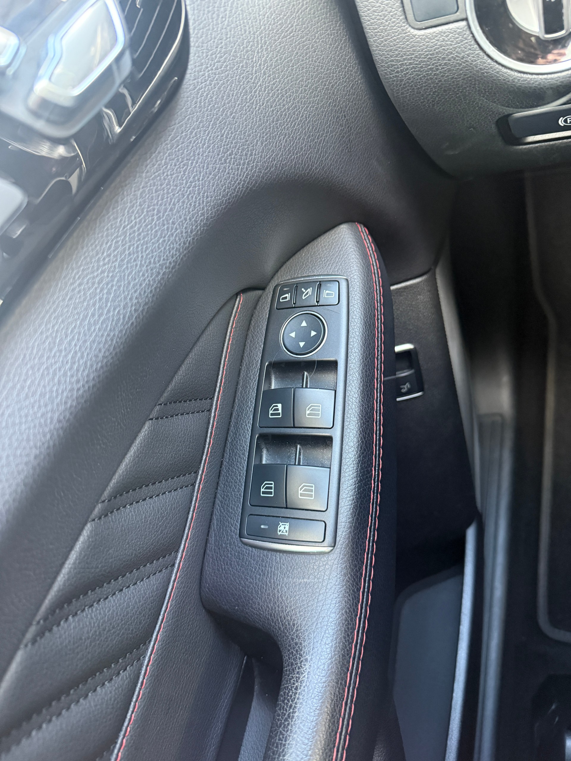 MERCEDES-BENZ GLE Coupé 450 AMG 4Matic 9G-Tronic-image-28