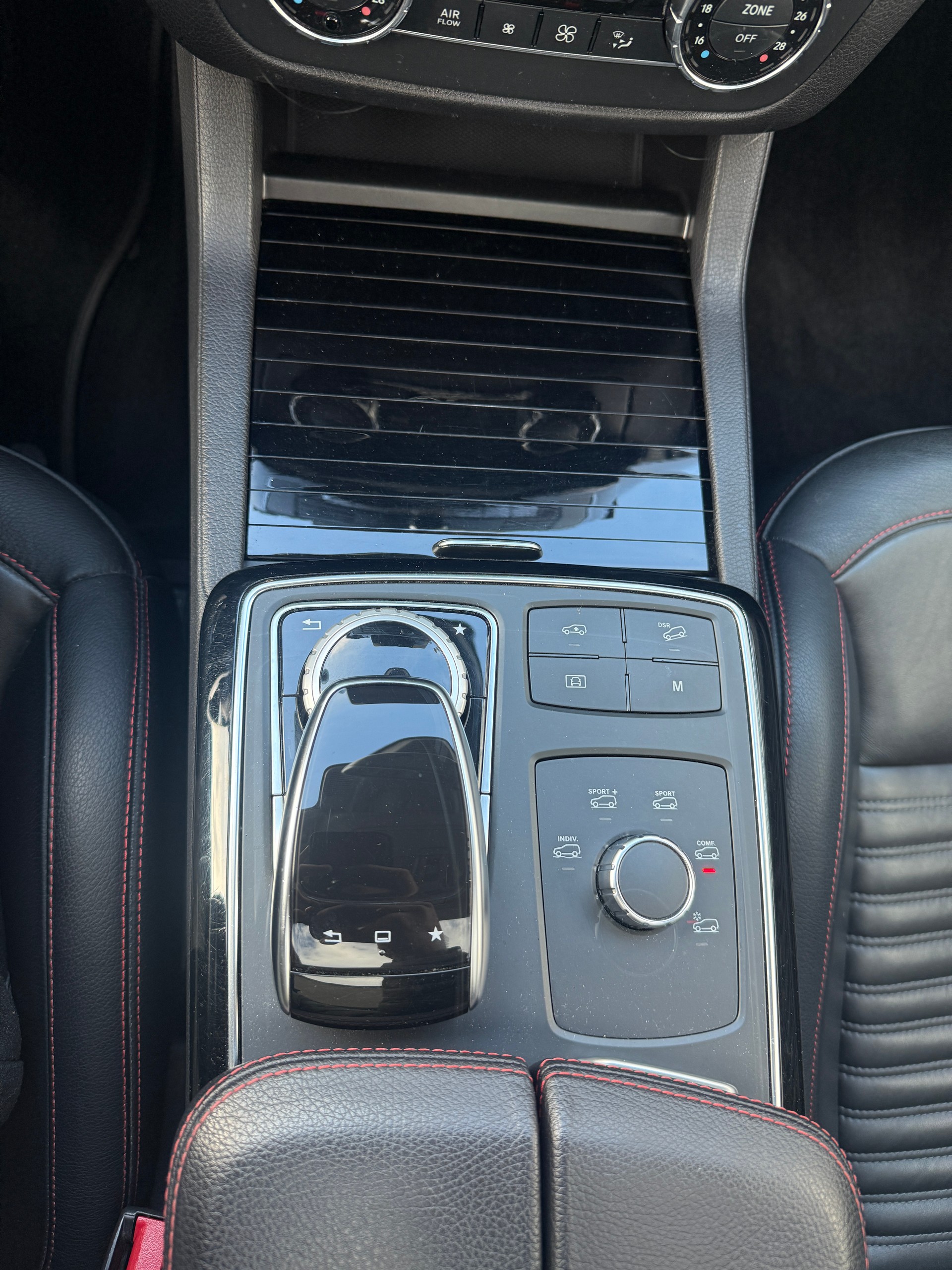 MERCEDES-BENZ GLE Coupé 450 AMG 4Matic 9G-Tronic-image-23