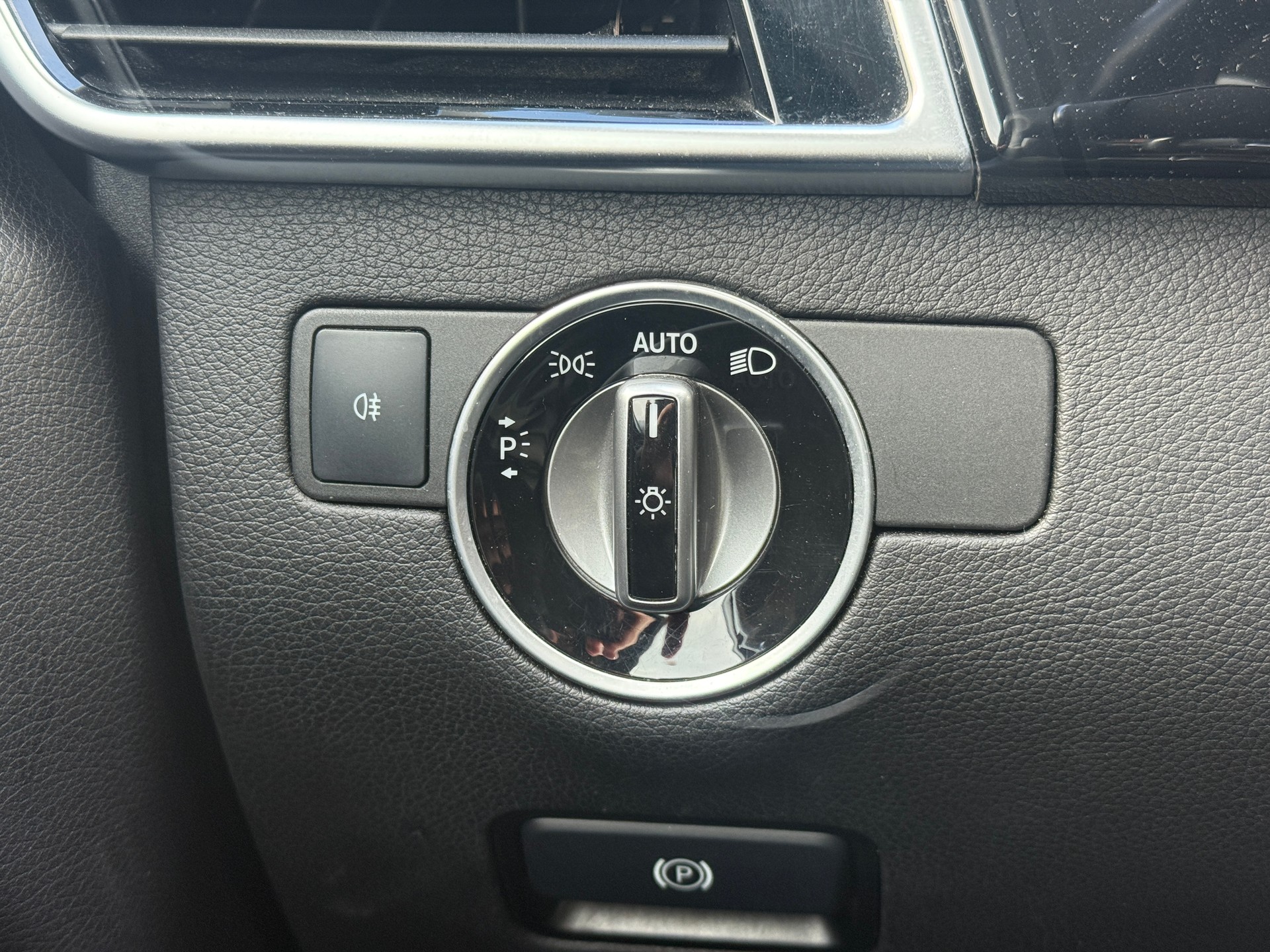 MERCEDES-BENZ GLE Coupé 450 AMG 4Matic 9G-Tronic-image-25