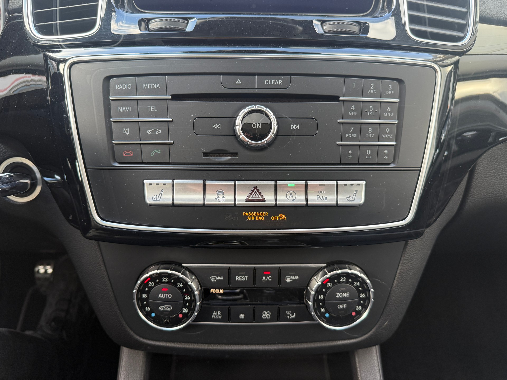MERCEDES-BENZ GLE Coupé 450 AMG 4Matic 9G-Tronic-image-24