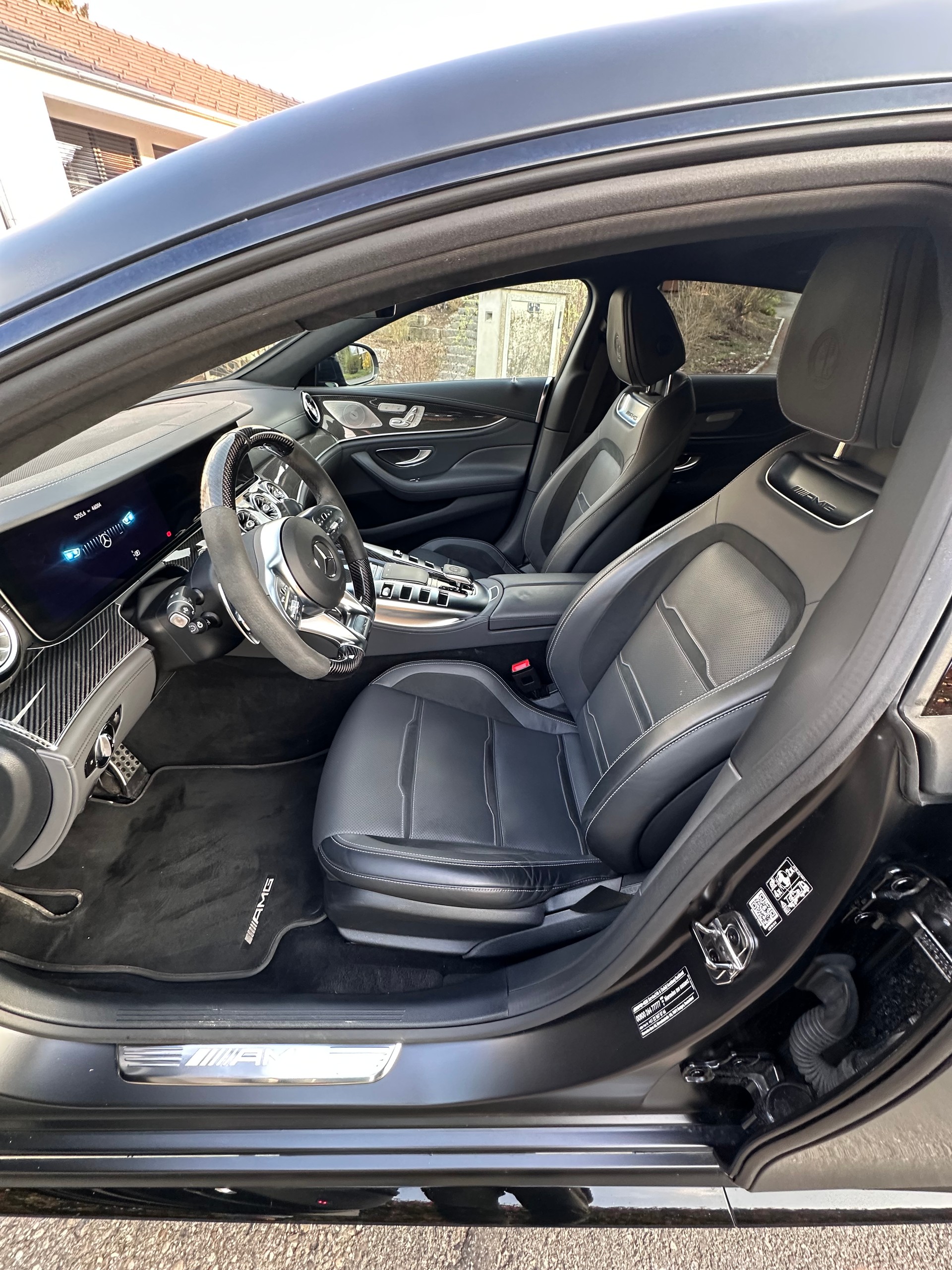 MERCEDES-BENZ AMG GT 4 63 S 4Matic+ Speedshift MCT / Leasingübernahme (CHF 1’200 im Monat)möglich ohne Anzahlung-image-5