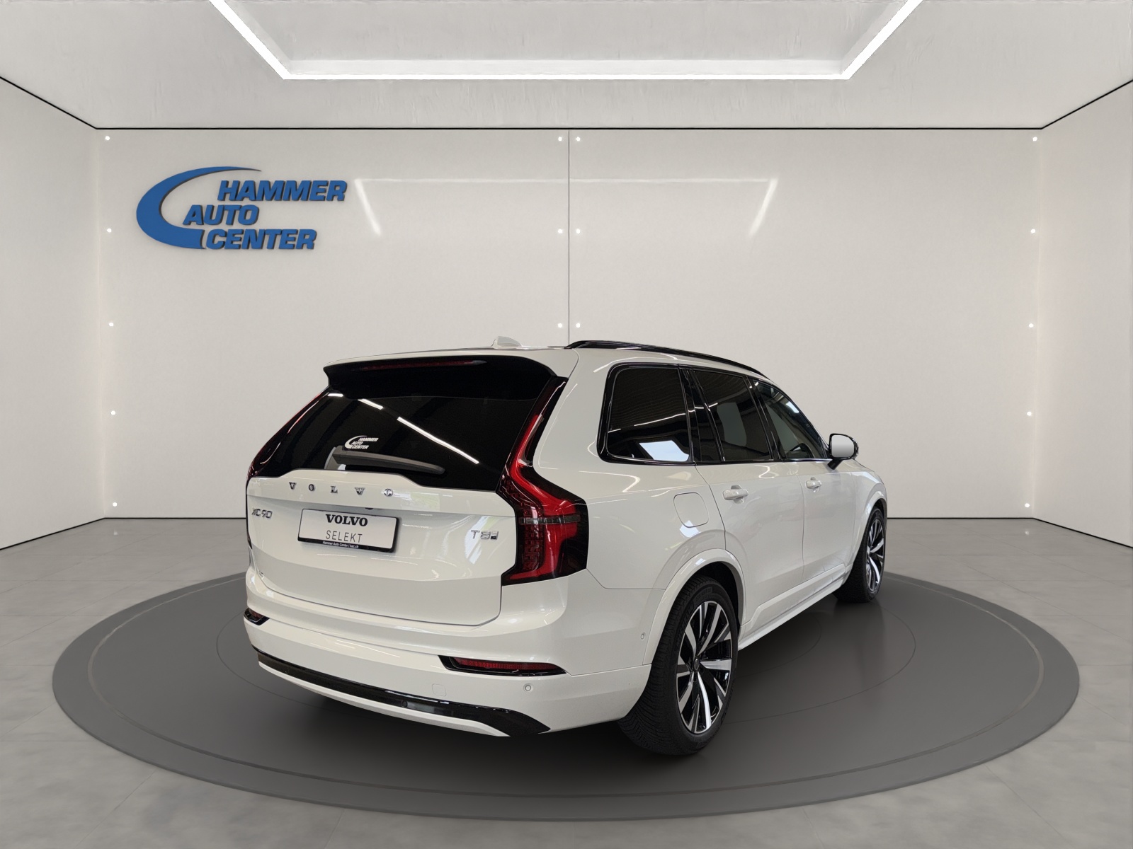 VOLVO XC90 2.0 T8 TE Plus Dark eAWD-image-4