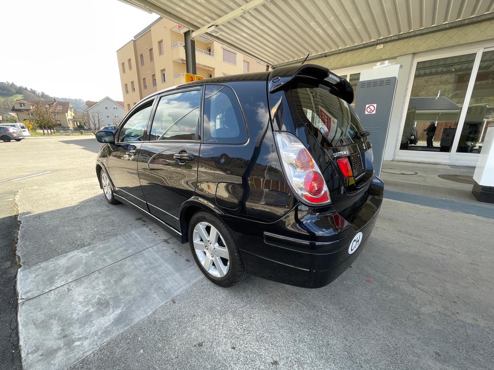 SUZUKI Liana 1.6 16V Sport Limited Edition 4WD Automatic-image-4