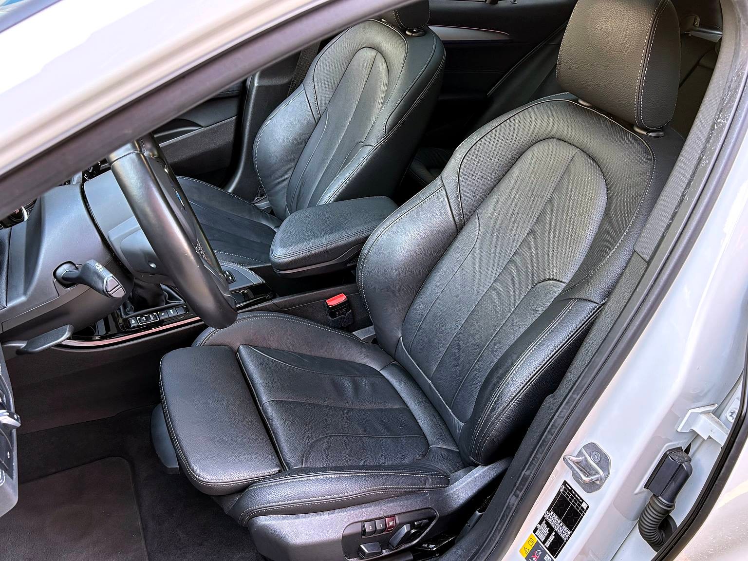 BMW X2 xDrive 25e M Sport Steptronic-image-6