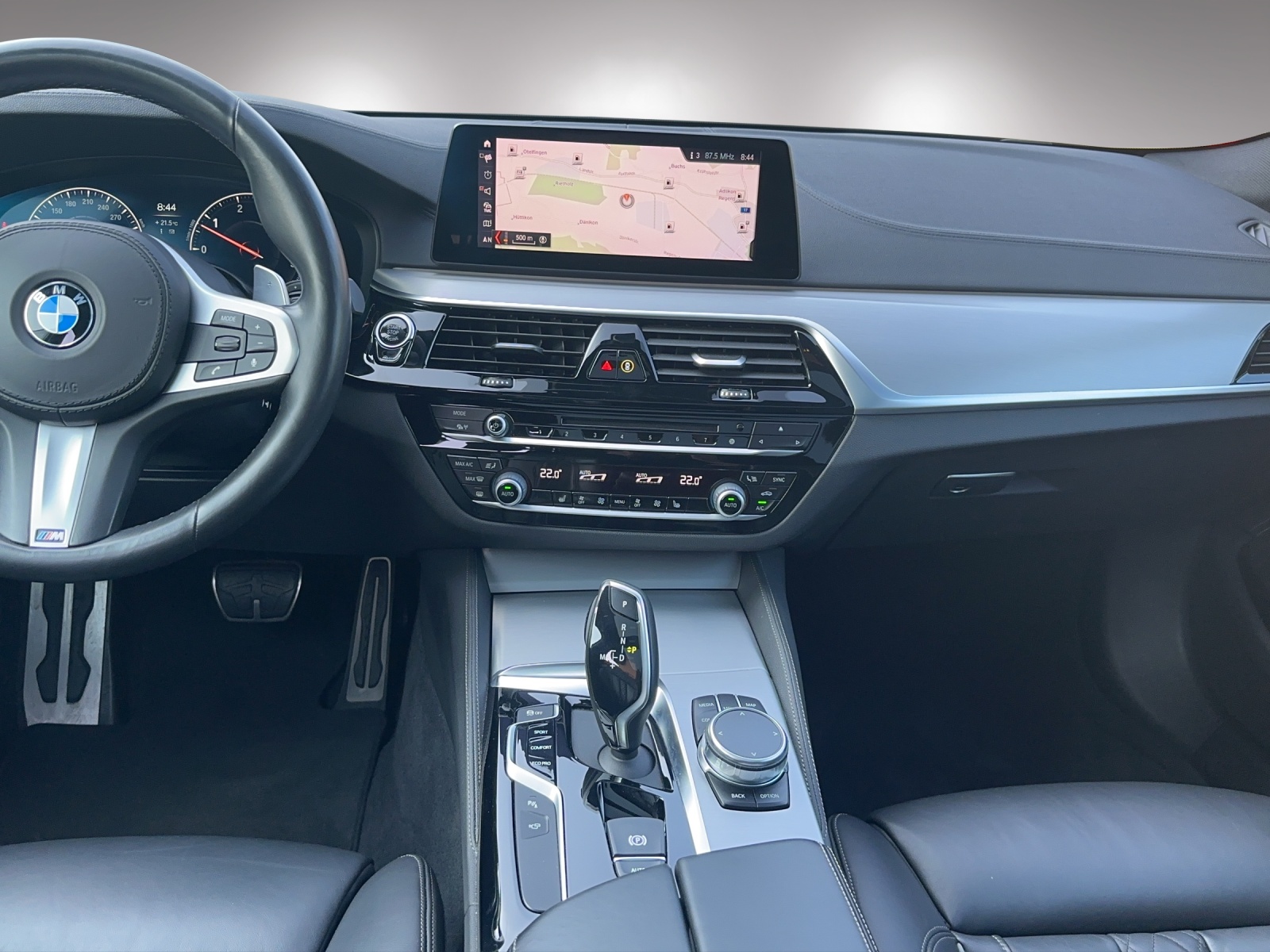 BMW 540d xDrive Touring Steptronic-image-11