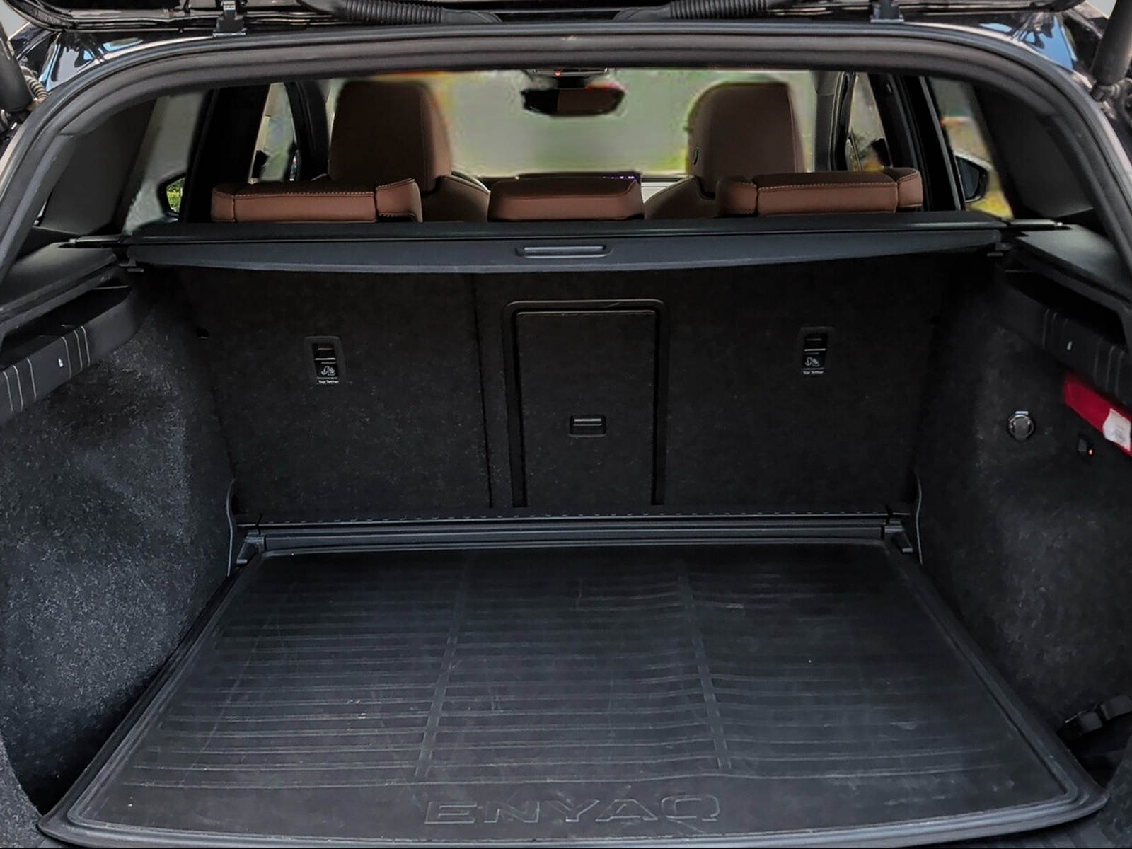SKODA Enyaq iV 80x Founders Edition-image-10