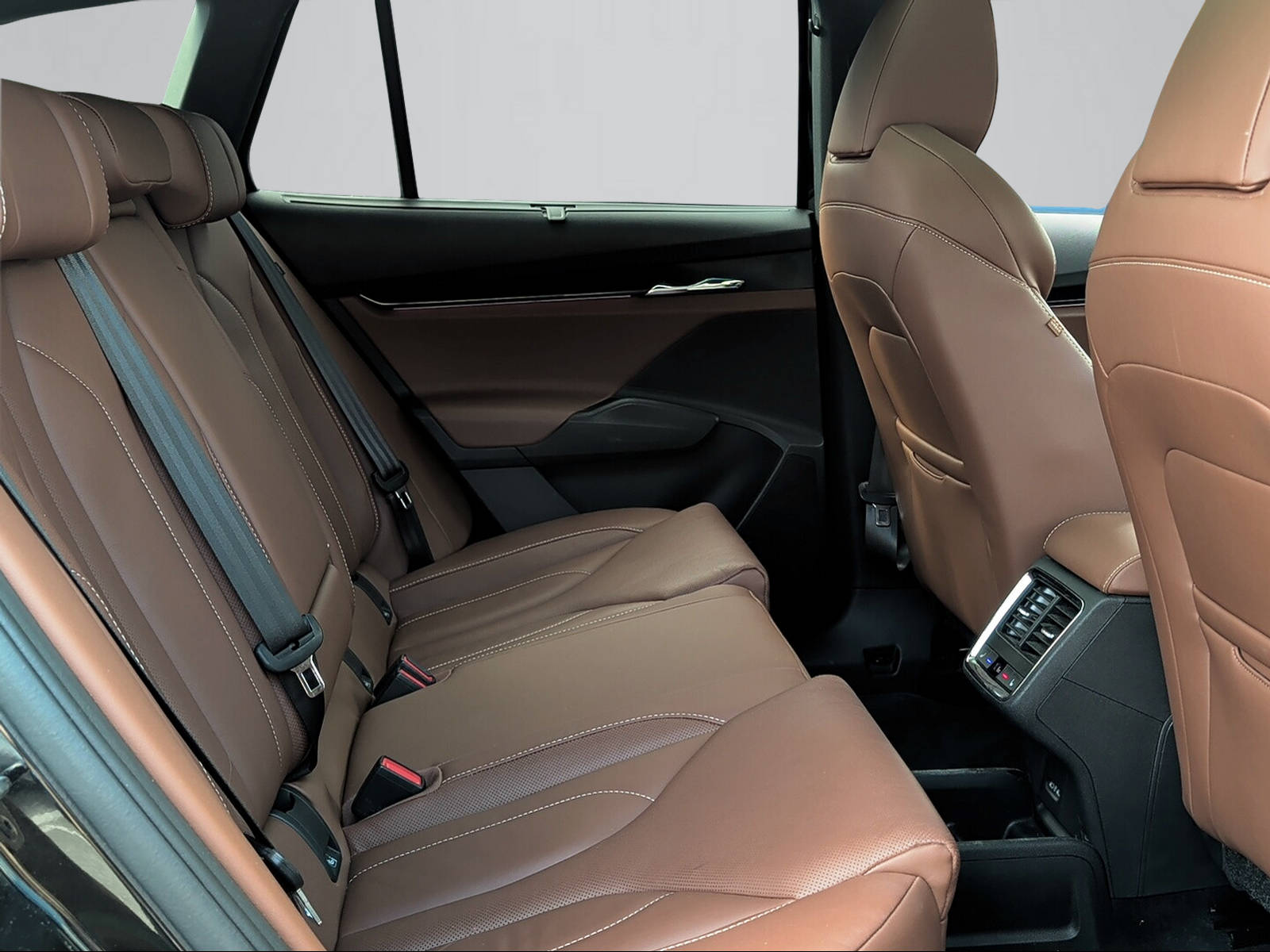 SKODA Enyaq iV 80x Founders Edition-image-9