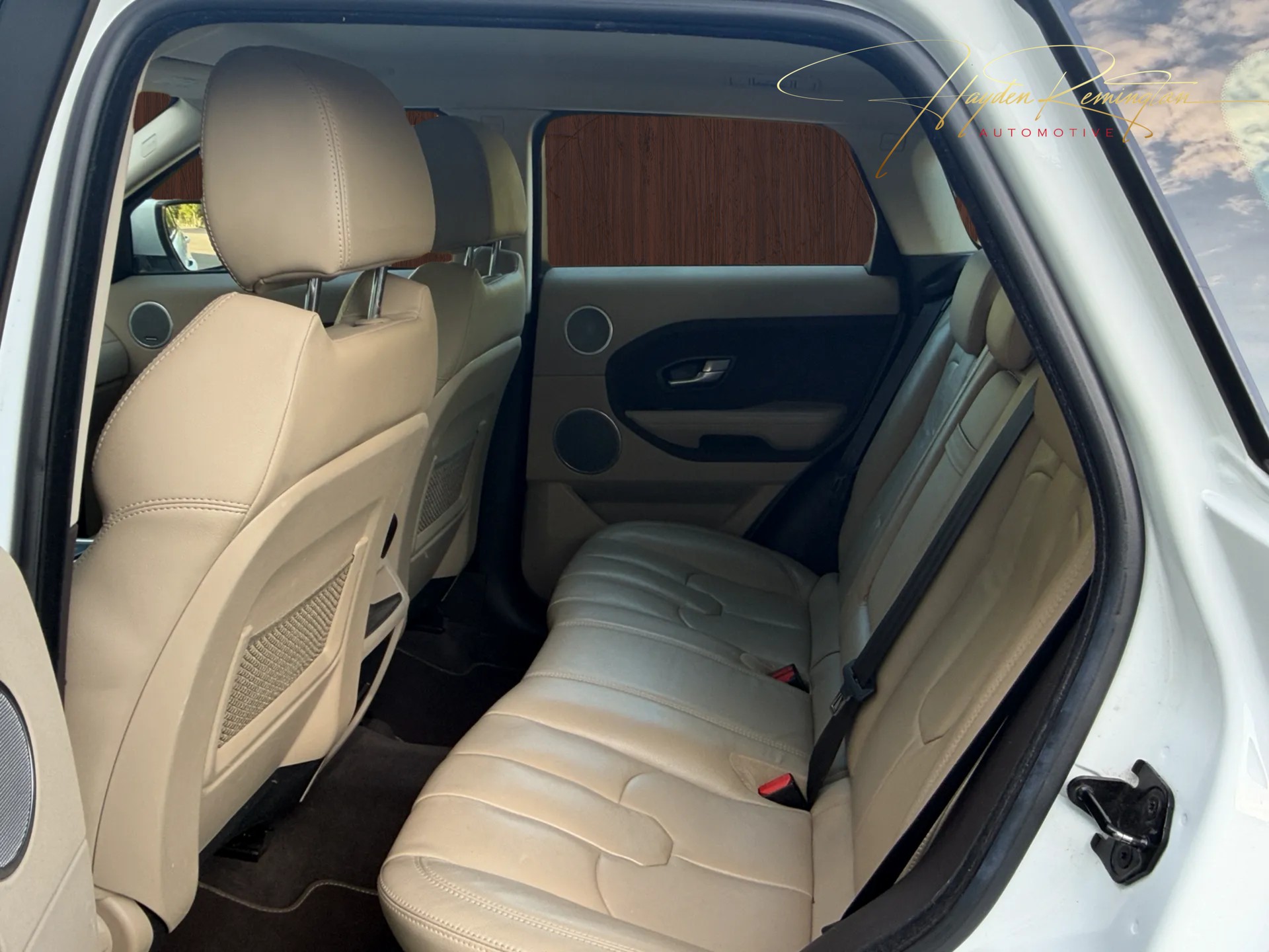 LAND ROVER Range Rover Evoque 2.2 SD4 Pure-image-5