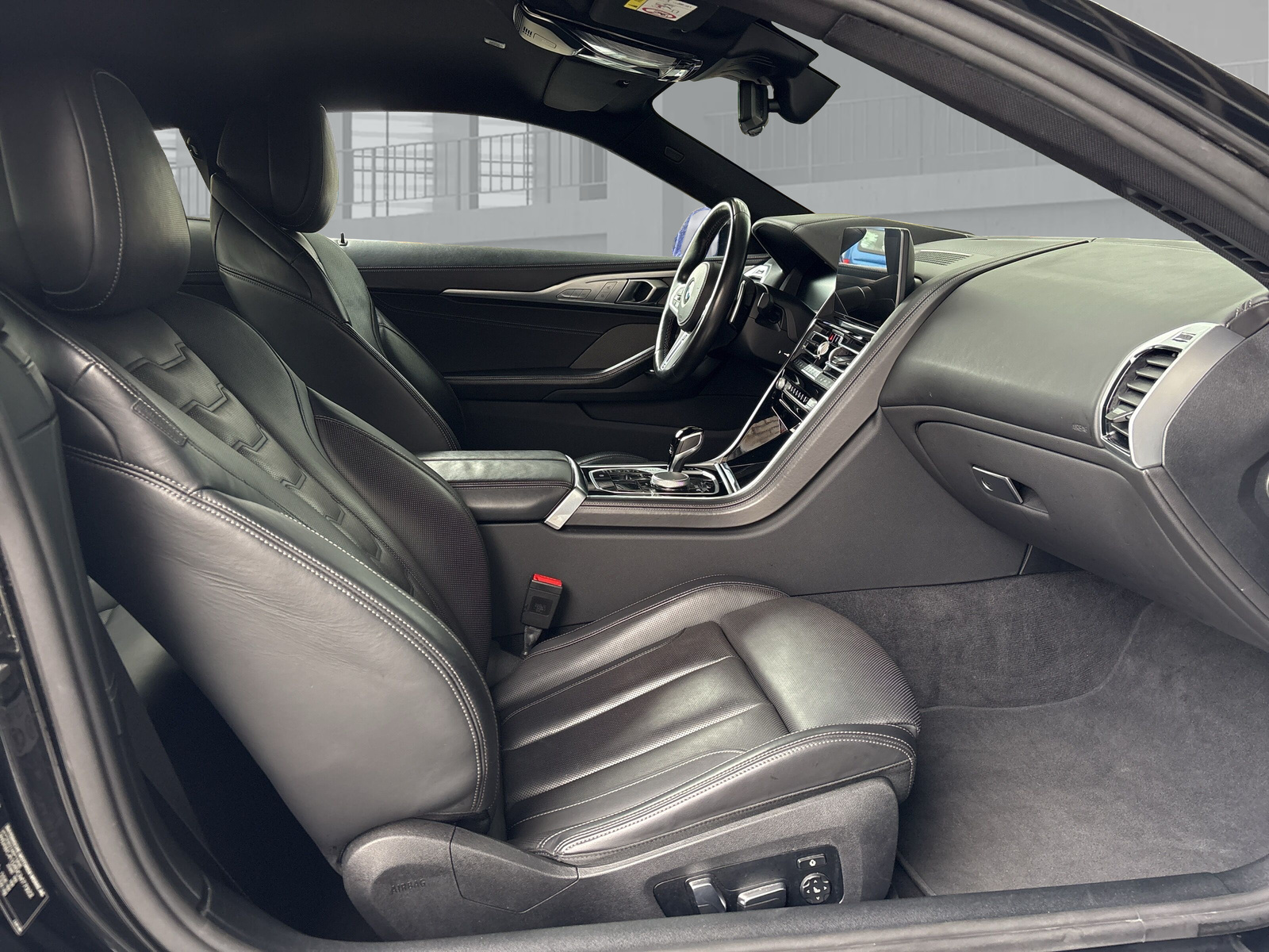 BMW M850i xDrive Steptronic-image-11