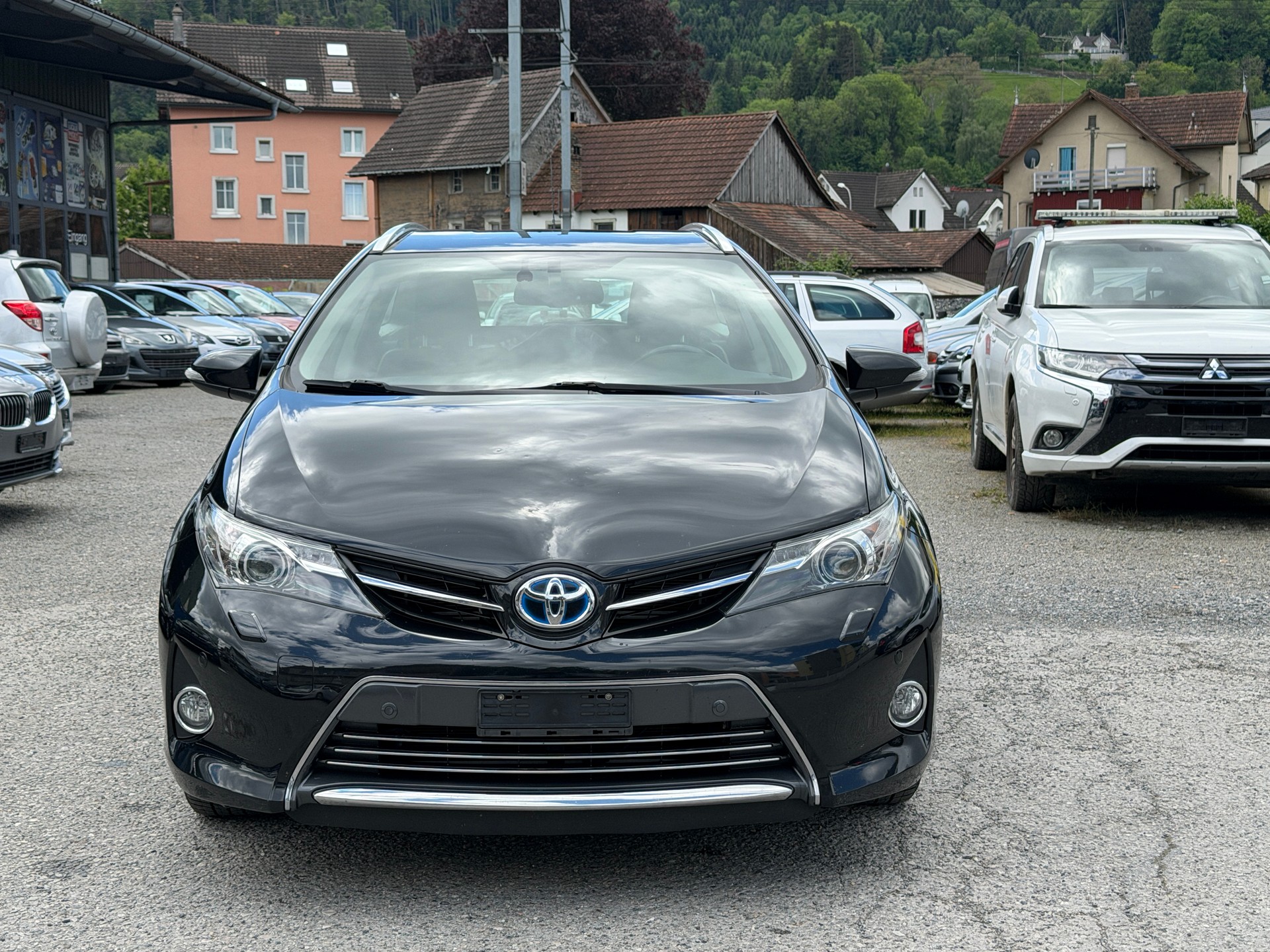 TOYOTA Auris Touring Sports 1.8 16V HSD Linea Sol
