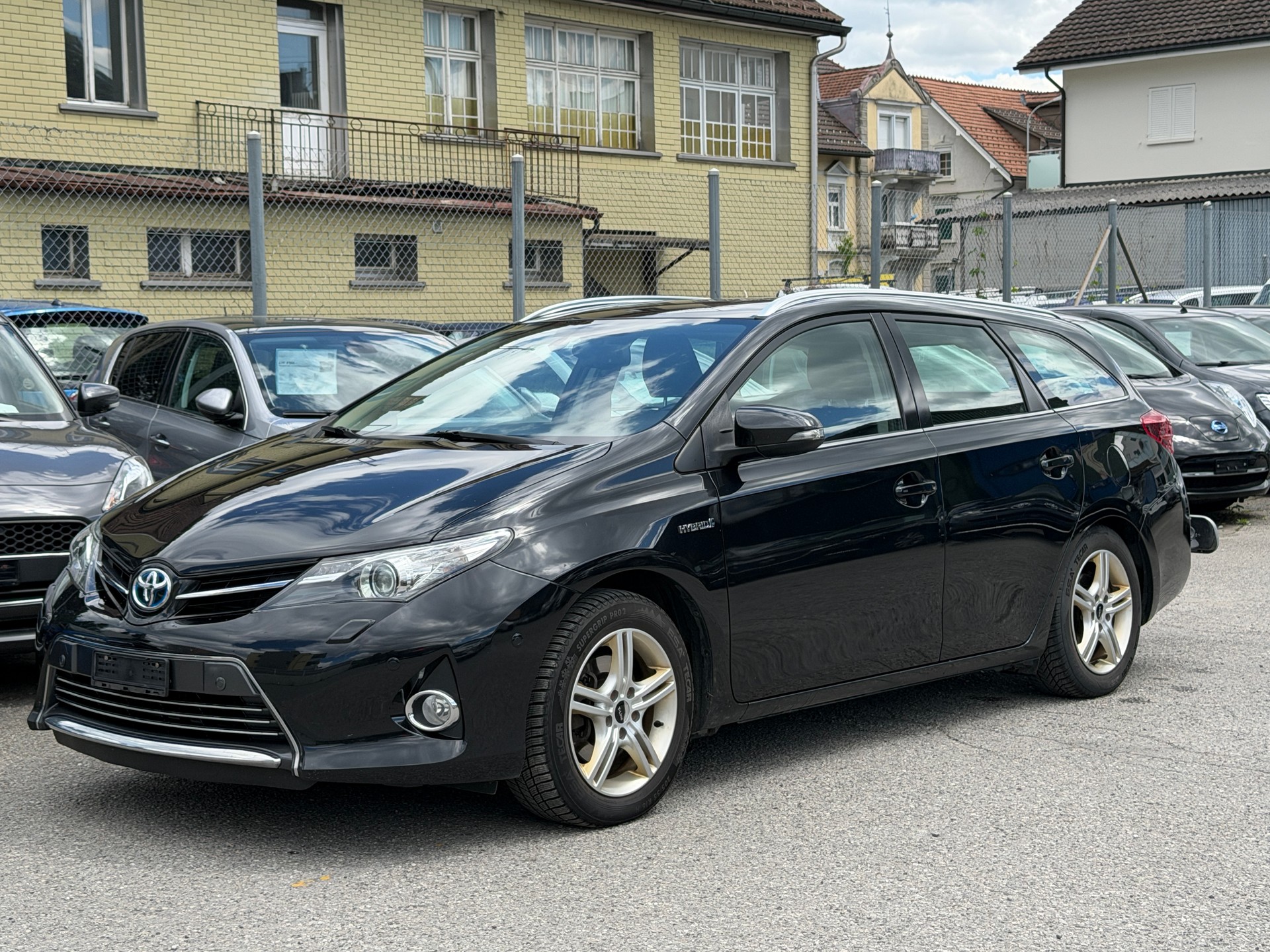 TOYOTA Auris Touring Sports 1.8 16V HSD Linea Sol-image-4