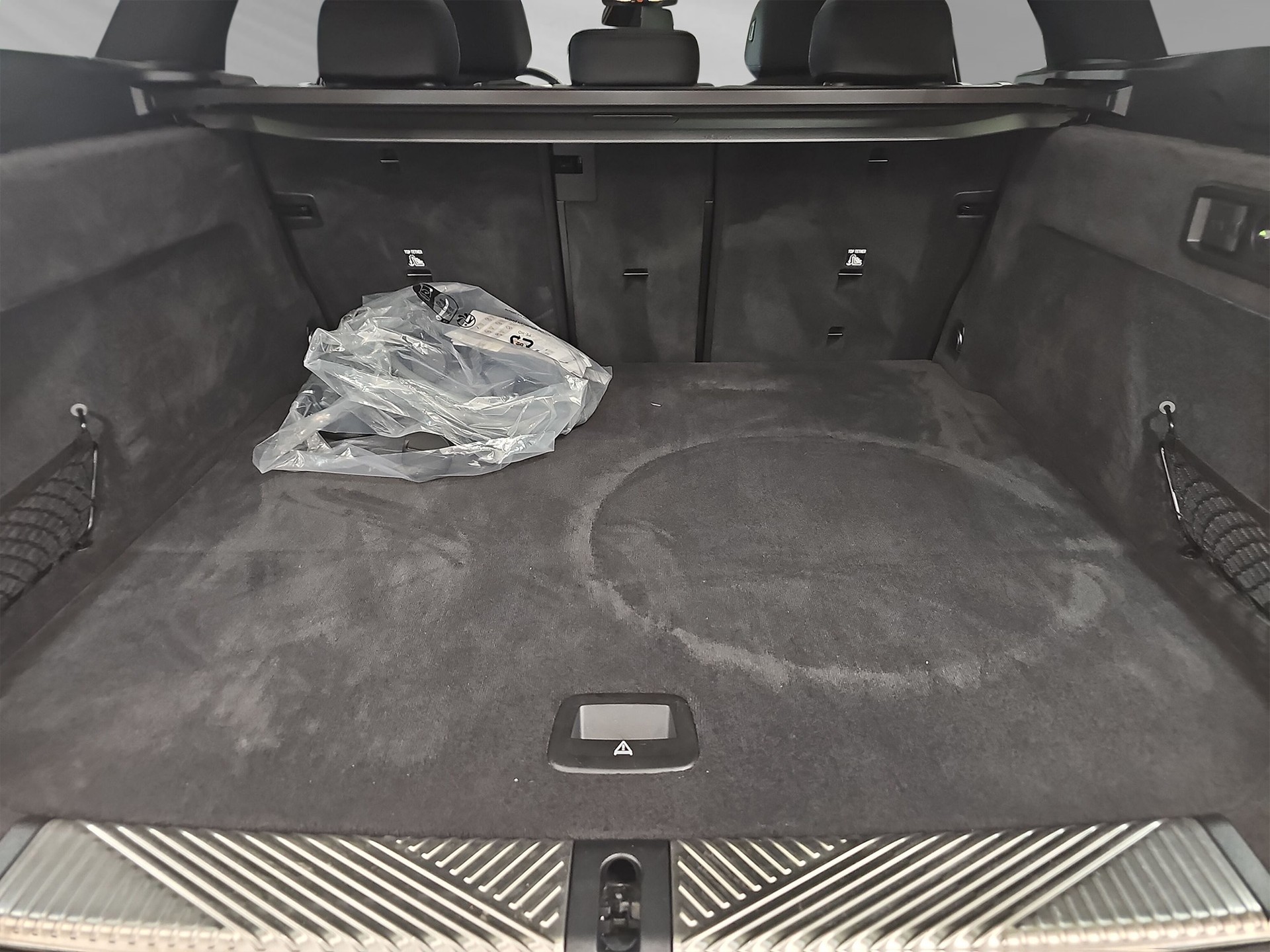 BMW 530e xDrive Touring M Sport Steptronic-image-7