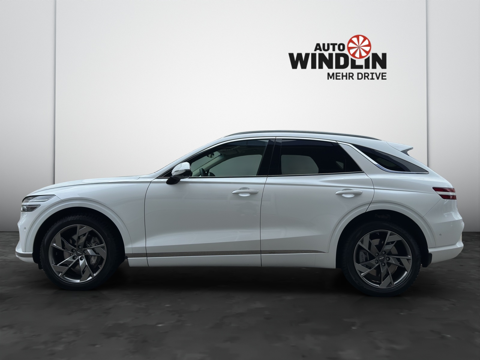 GENESIS GV70 Dual Motor Sport AWD-showroom-element-2