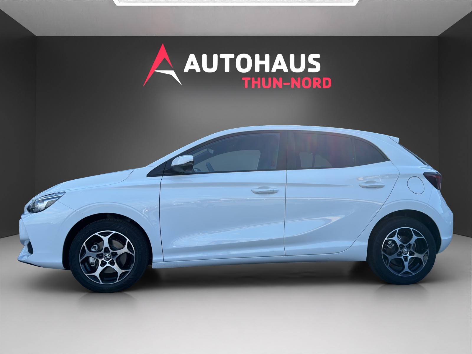 MG 3 1.5 Hybrid Luxury-image-3