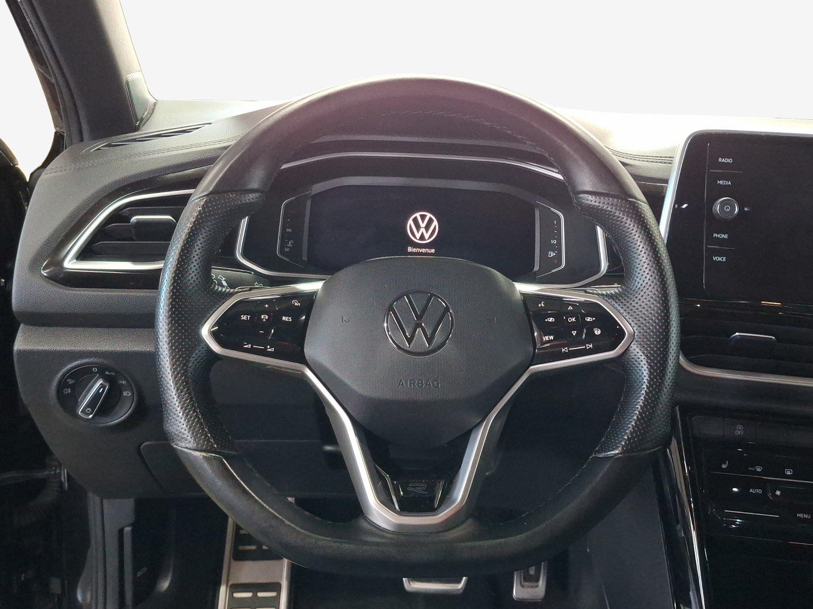 VW T-Roc 2.0 TSI R-Line DSG 4Motion-image-9