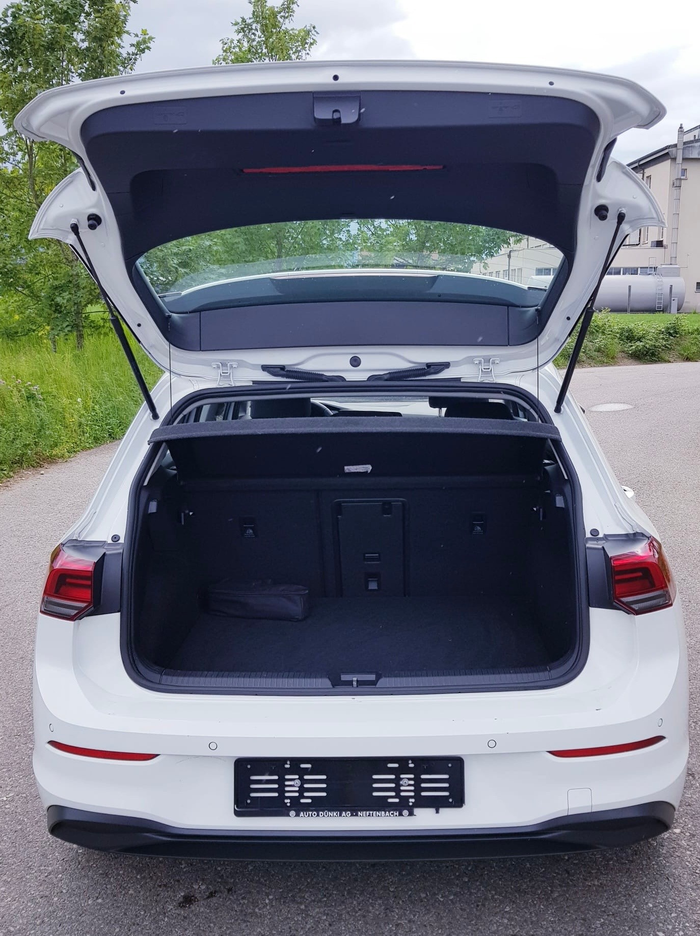 VW Golf 1.0 eTSI mHEV ACTLife DSG-image-12