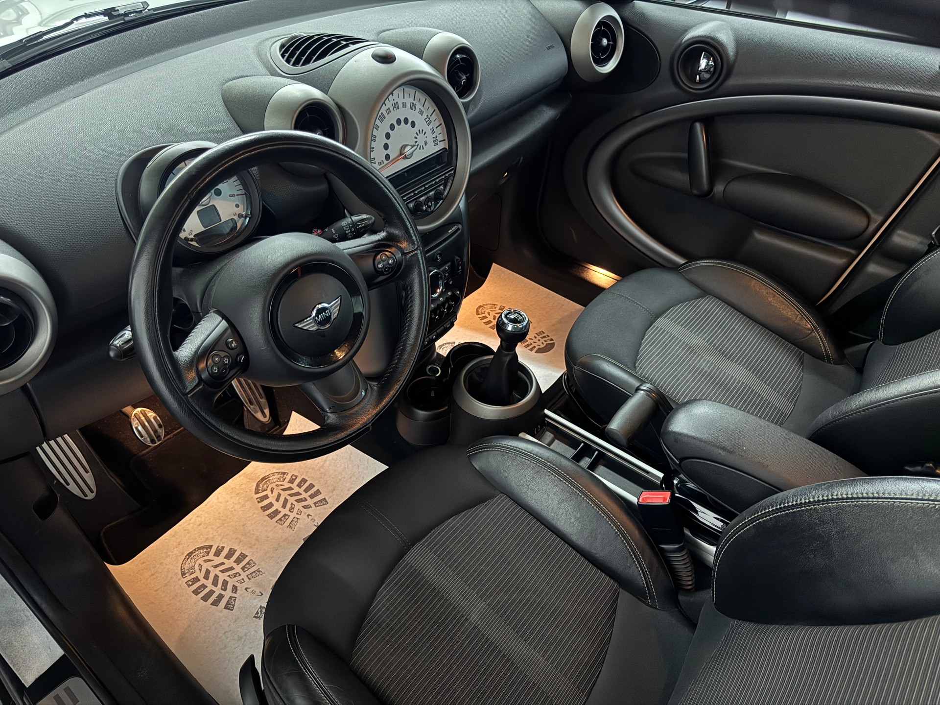 MINI Countryman Cooper S ALL4-image-12