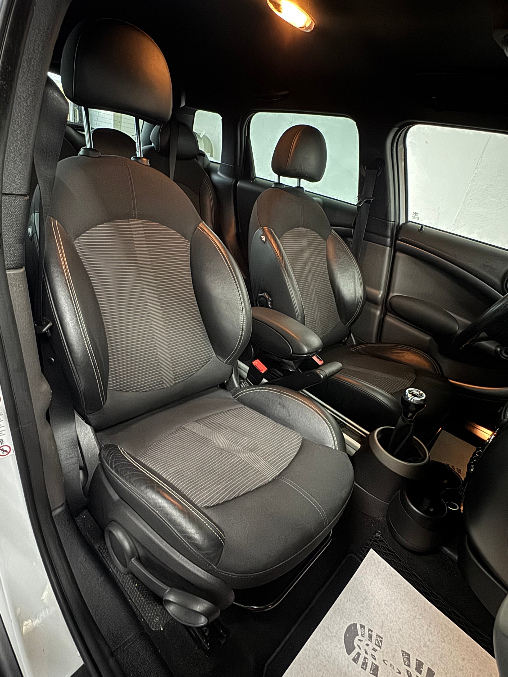 MINI Countryman Cooper S ALL4-image-18