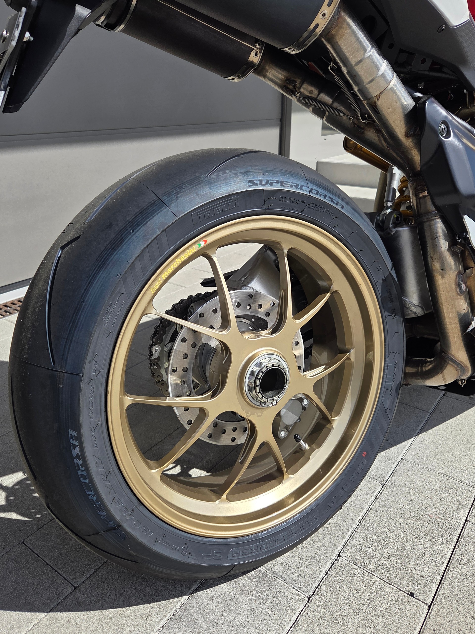 DUCATI Tricolore S-image-5