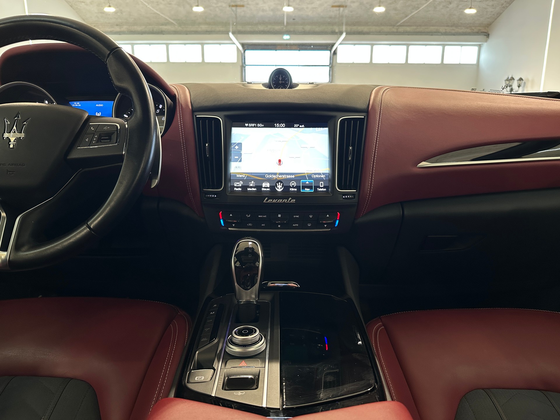 MASERATI Levante 3.0 V6 GranLusso Automatica-image-20