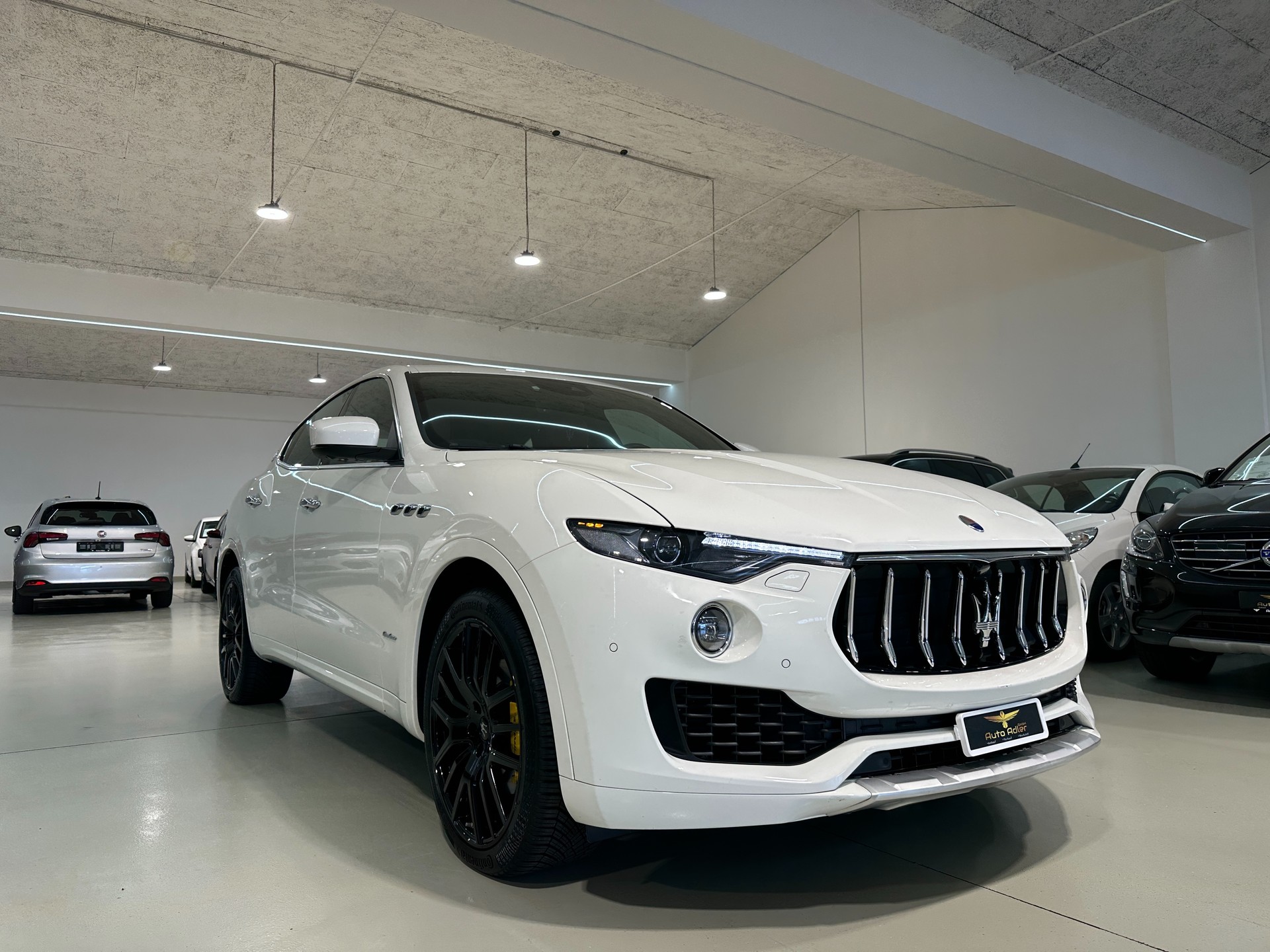 MASERATI Levante 3.0 V6 GranLusso Automatica-image-13