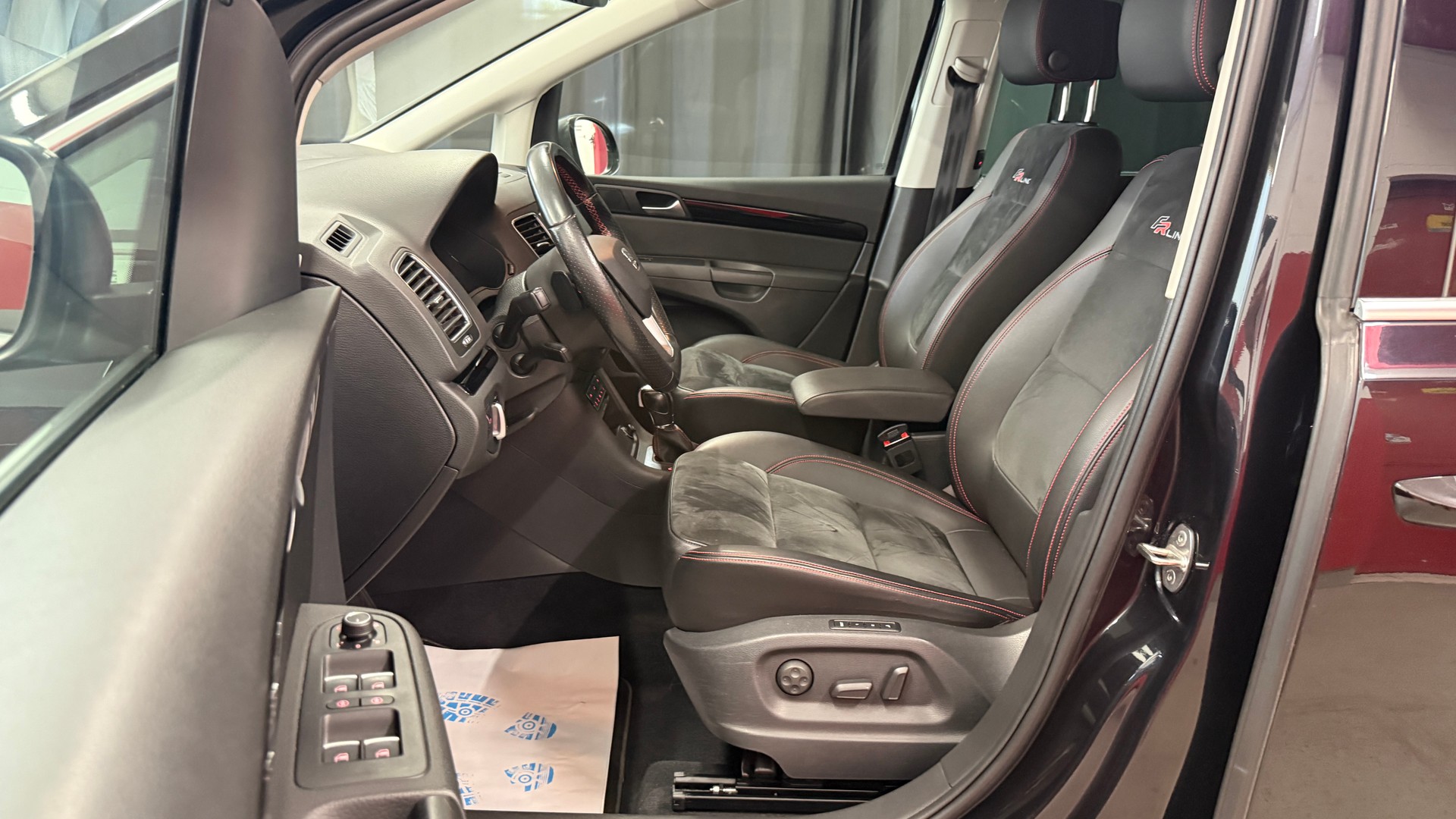 SEAT Alhambra 2.0 TDI FR Line 4Drive, CH FZ, mit Hammer Ausstattung, 8 fach berädert, AHK 2400kg., LederAlk. 1 Jahr Garantie M&G-image-8