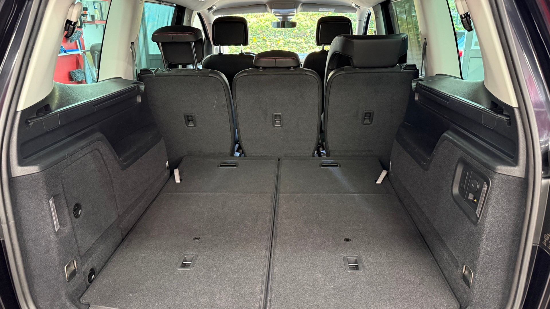 SEAT Alhambra 2.0 TDI FR Line 4Drive, CH FZ, mit Hammer Ausstattung, 8 fach berädert, AHK 2400kg., LederAlk. 1 Jahr Garantie M&G-image-28