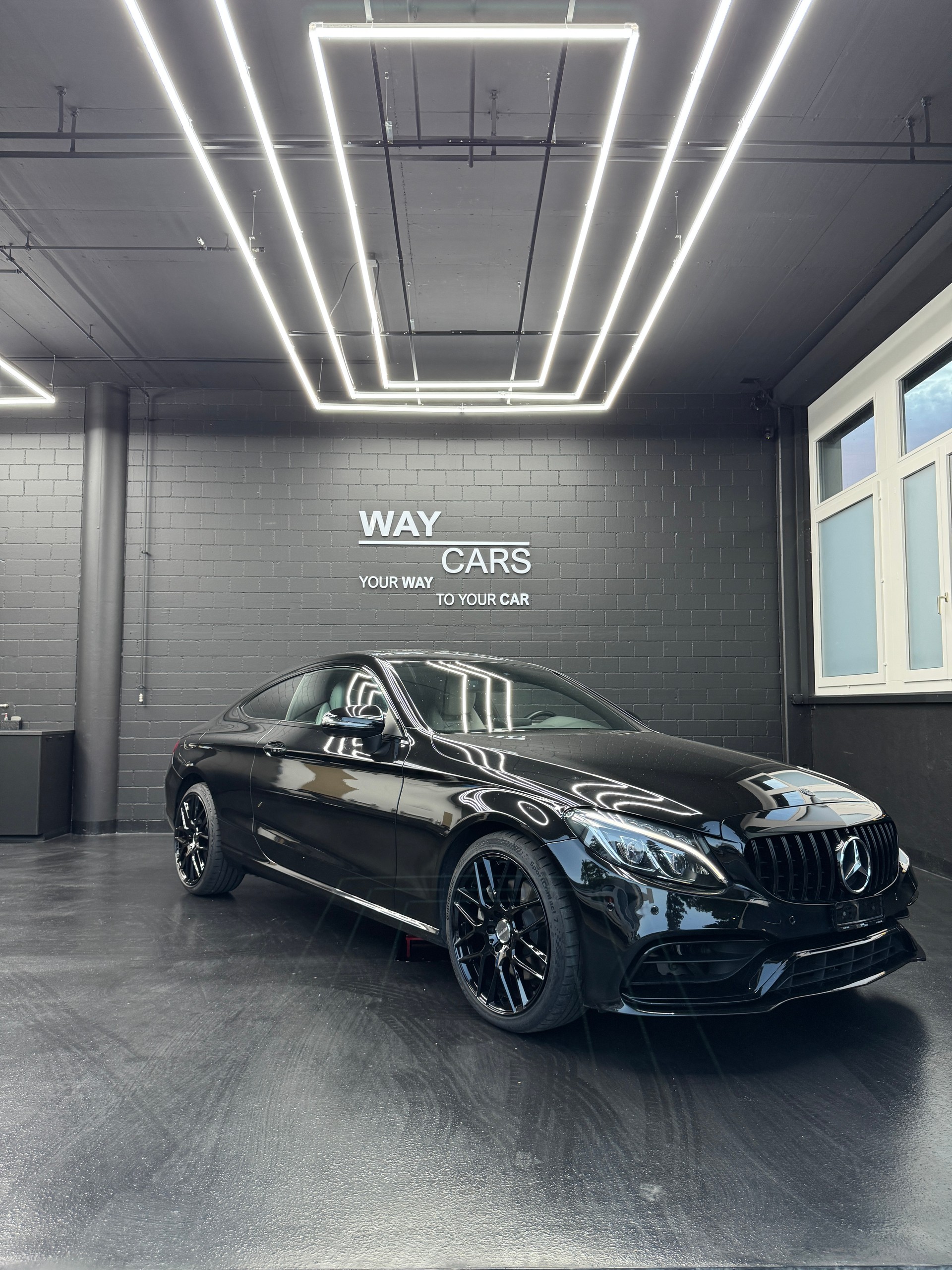 MERCEDES-BENZ C 250 d Coupé 9G-Tronic 4Matic-image-0