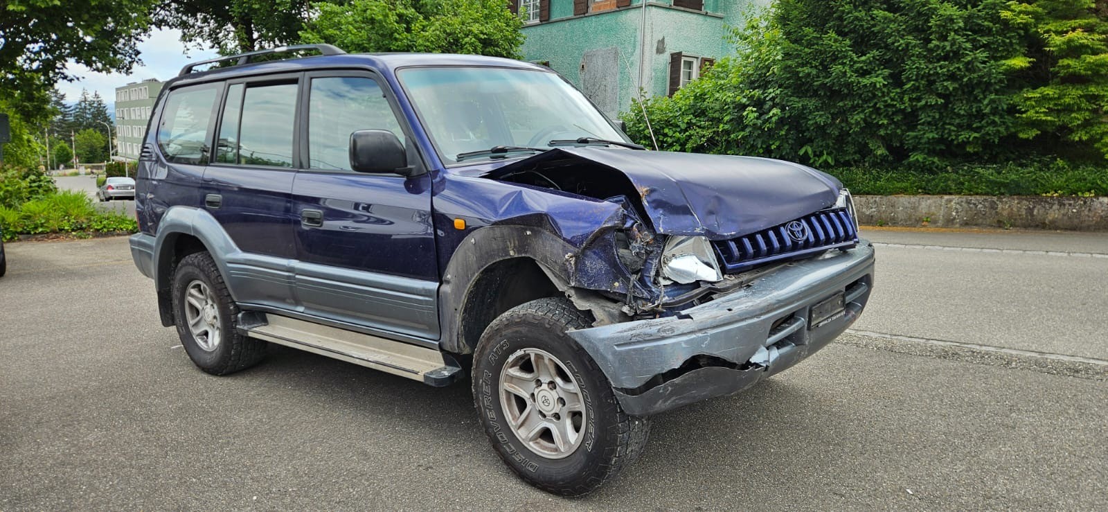 TOYOTA Land Cruiser 300 3.4 V6 Saloon-image-5