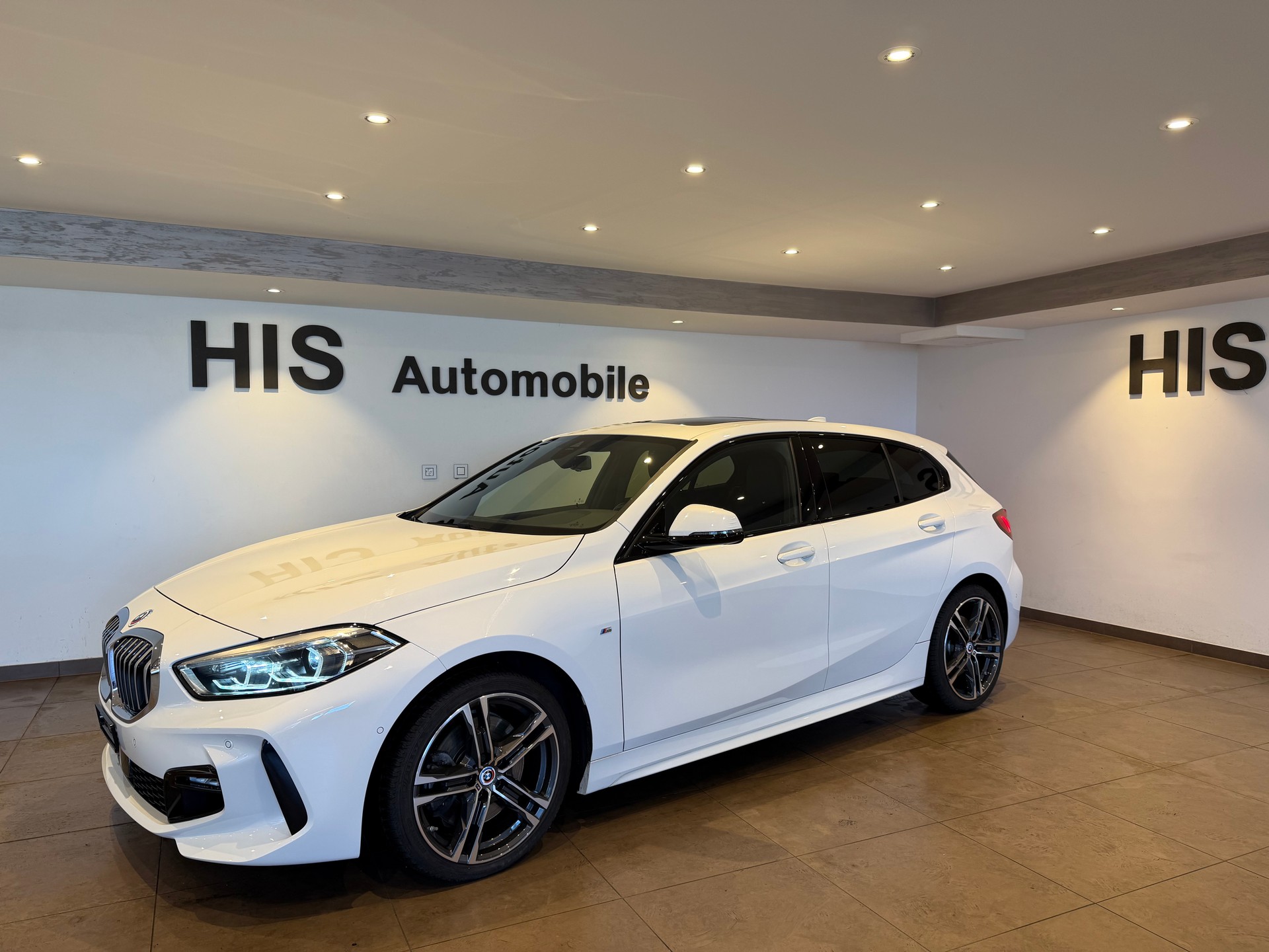 BMW 120d xDrive M Sport-image-2