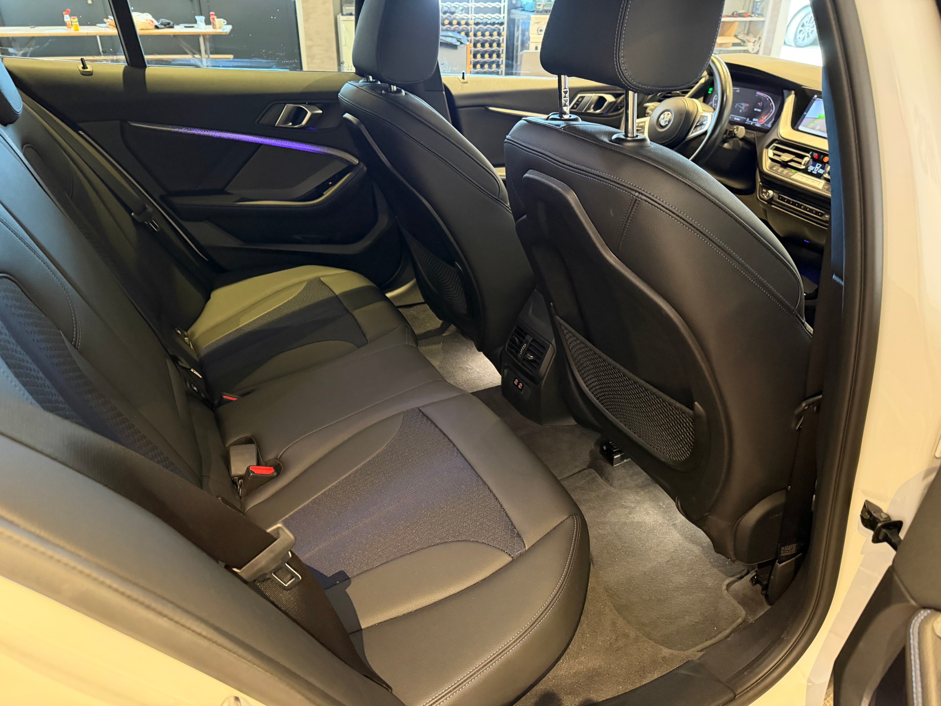 BMW 120d xDrive M Sport-image-10