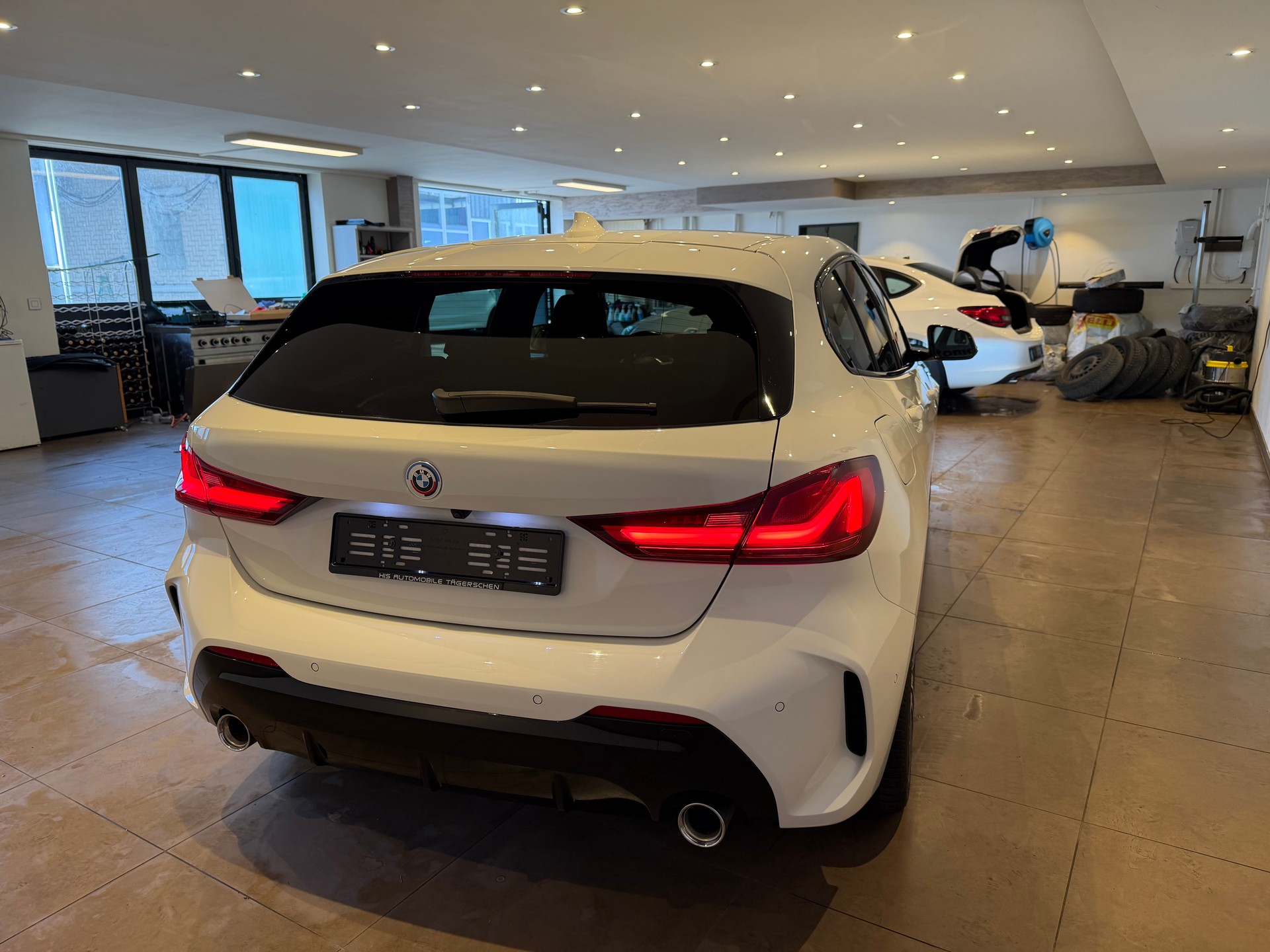 BMW 120d xDrive M Sport-image-5
