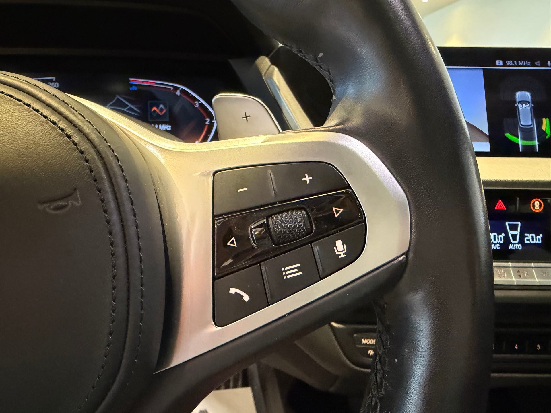 BMW 120d xDrive M Sport-image-18