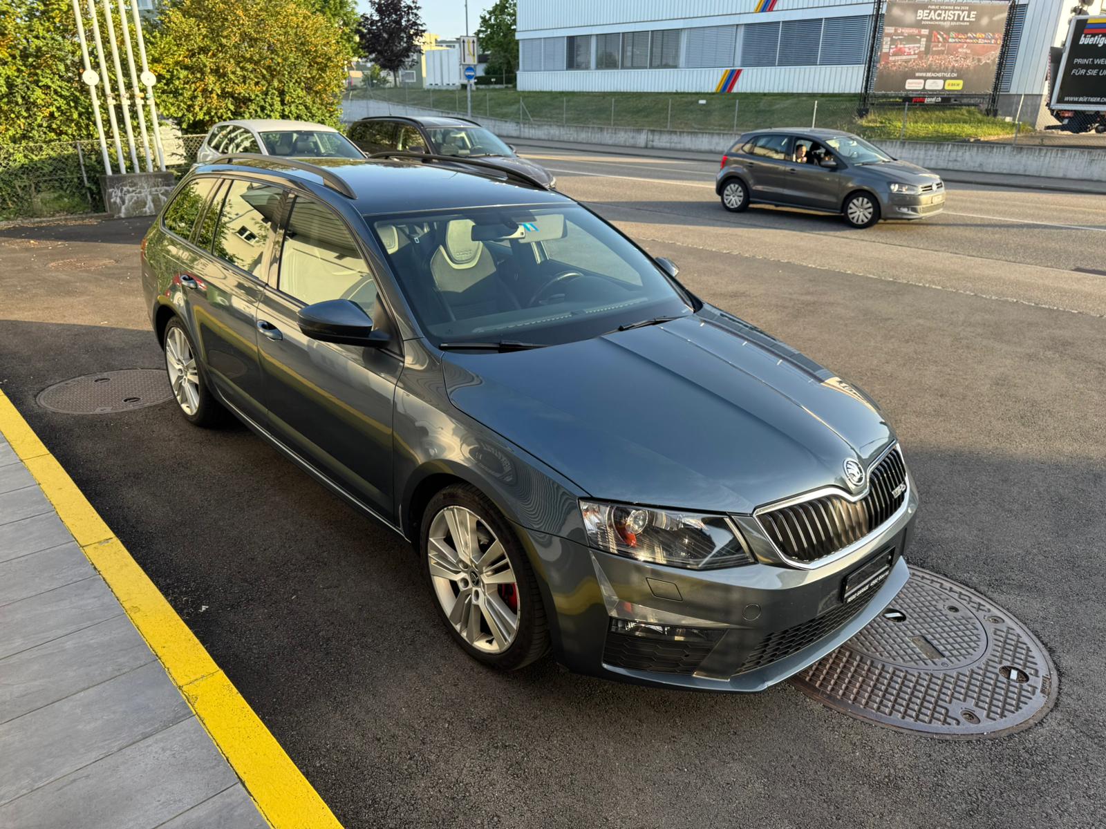 SKODA Octavia Combi 2.0 TDI RS-image-7