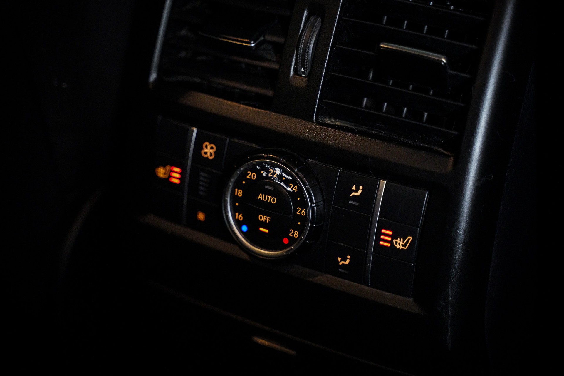 MERCEDES-BENZ ML 350 CDI BlueTec-image-8